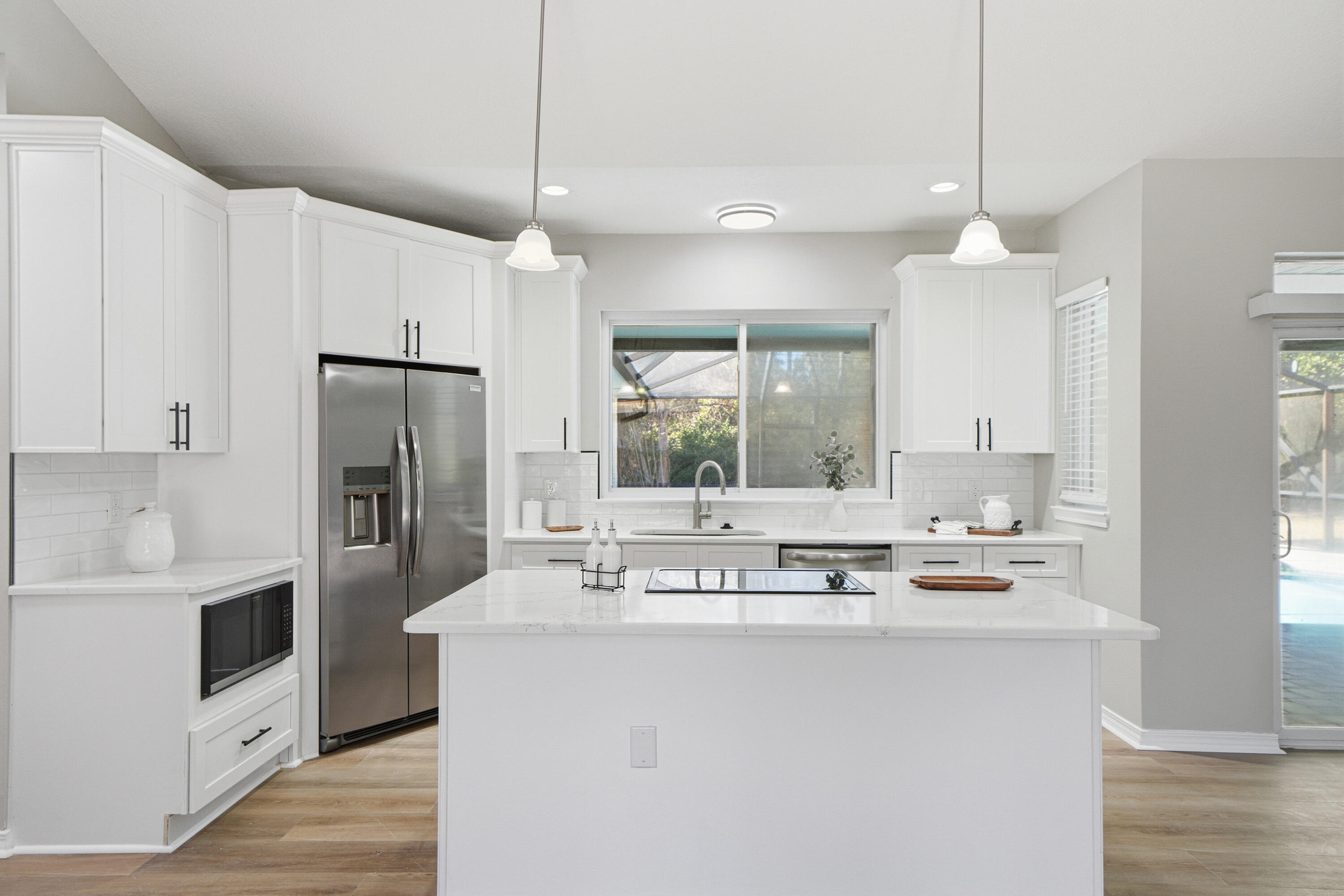 SOUND RETREAT - Residential