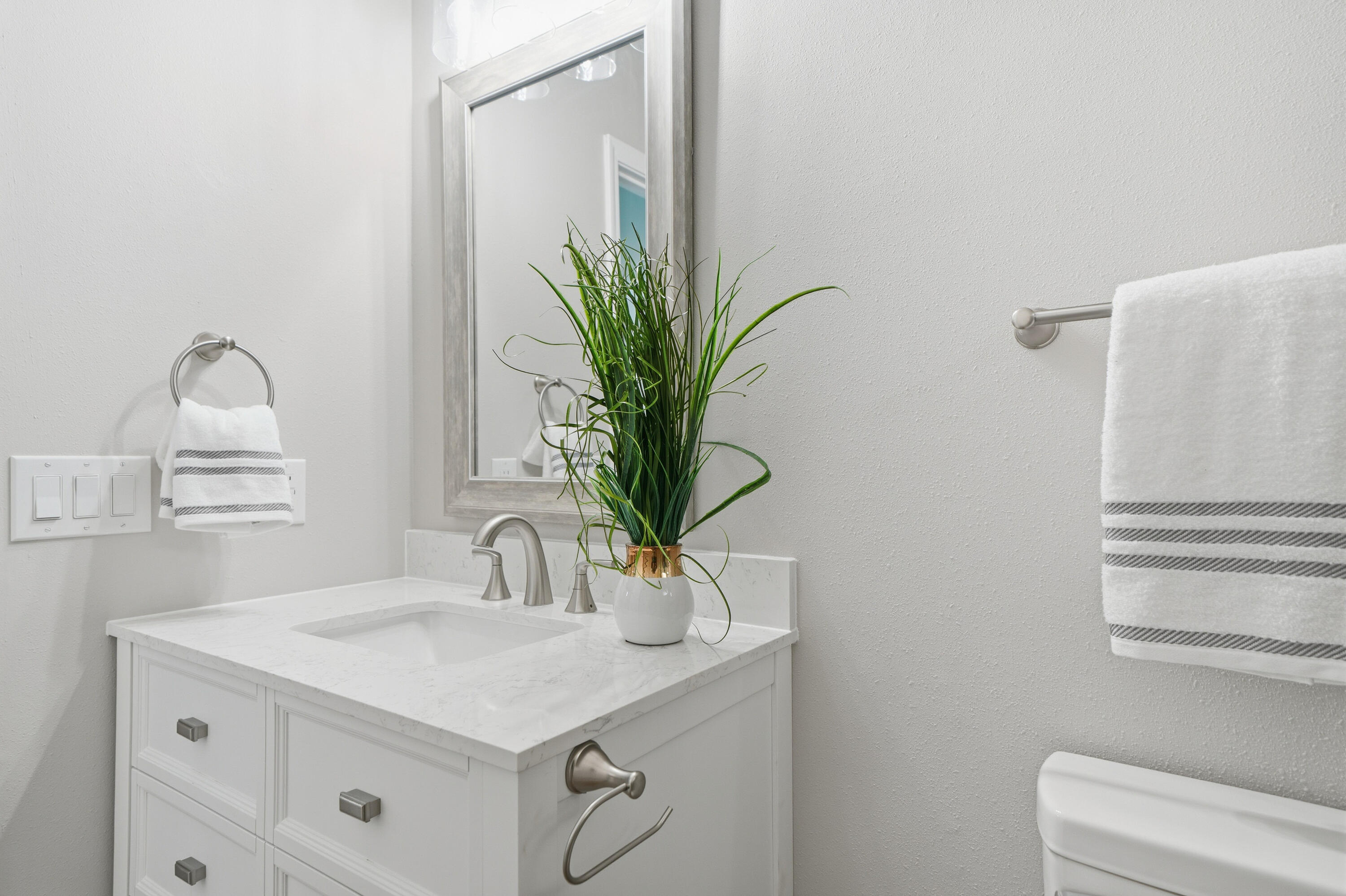 SOUND RETREAT - Residential