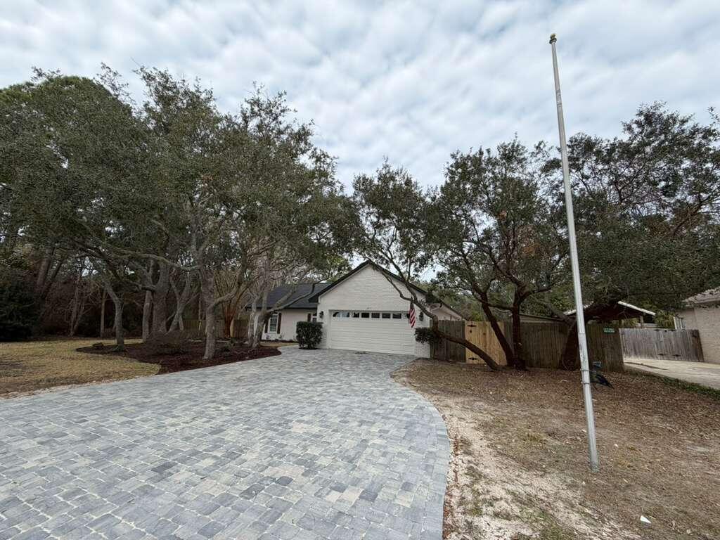 SOUND RETREAT - Residential