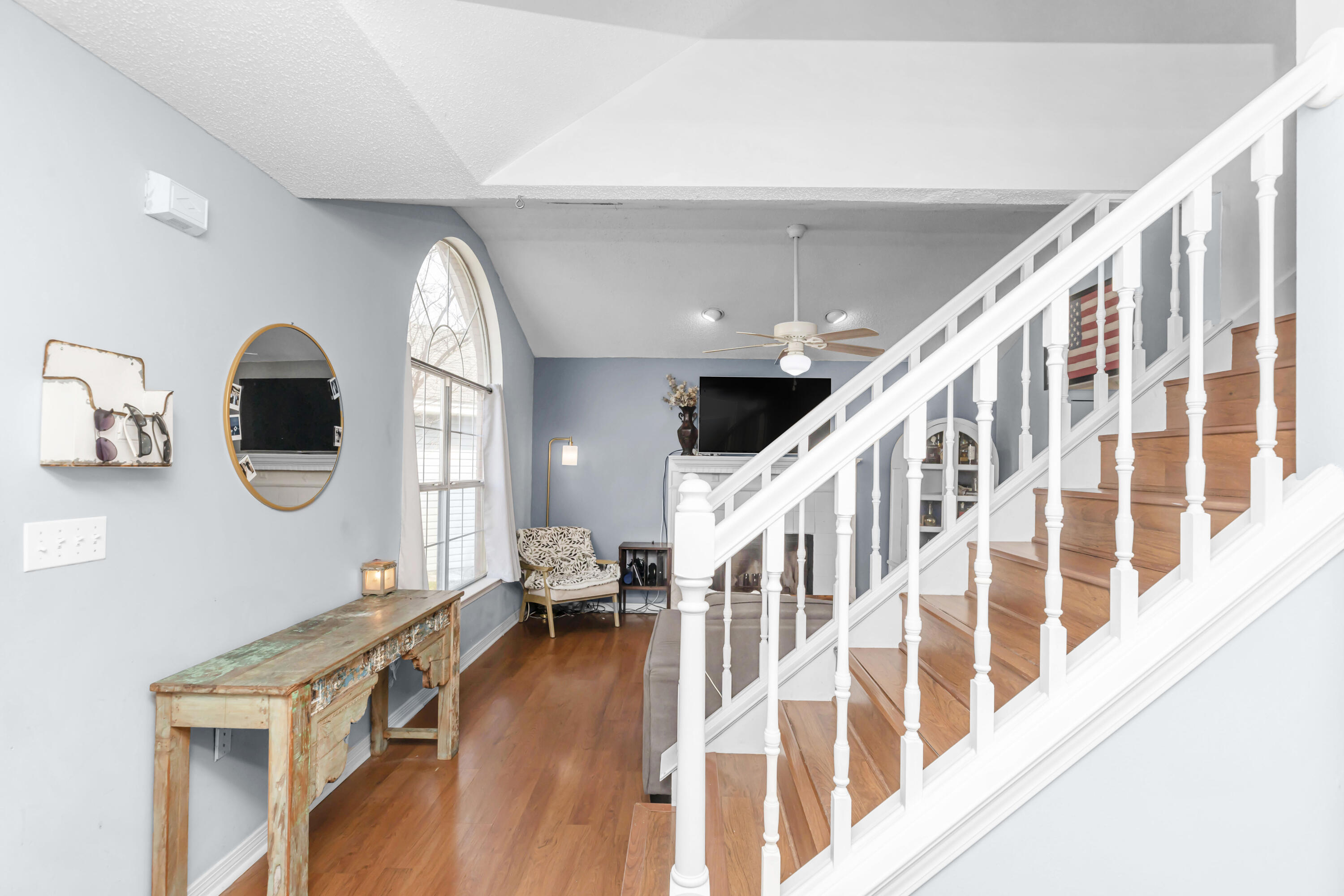 ROANOKE VILLAGE S/D - Residential