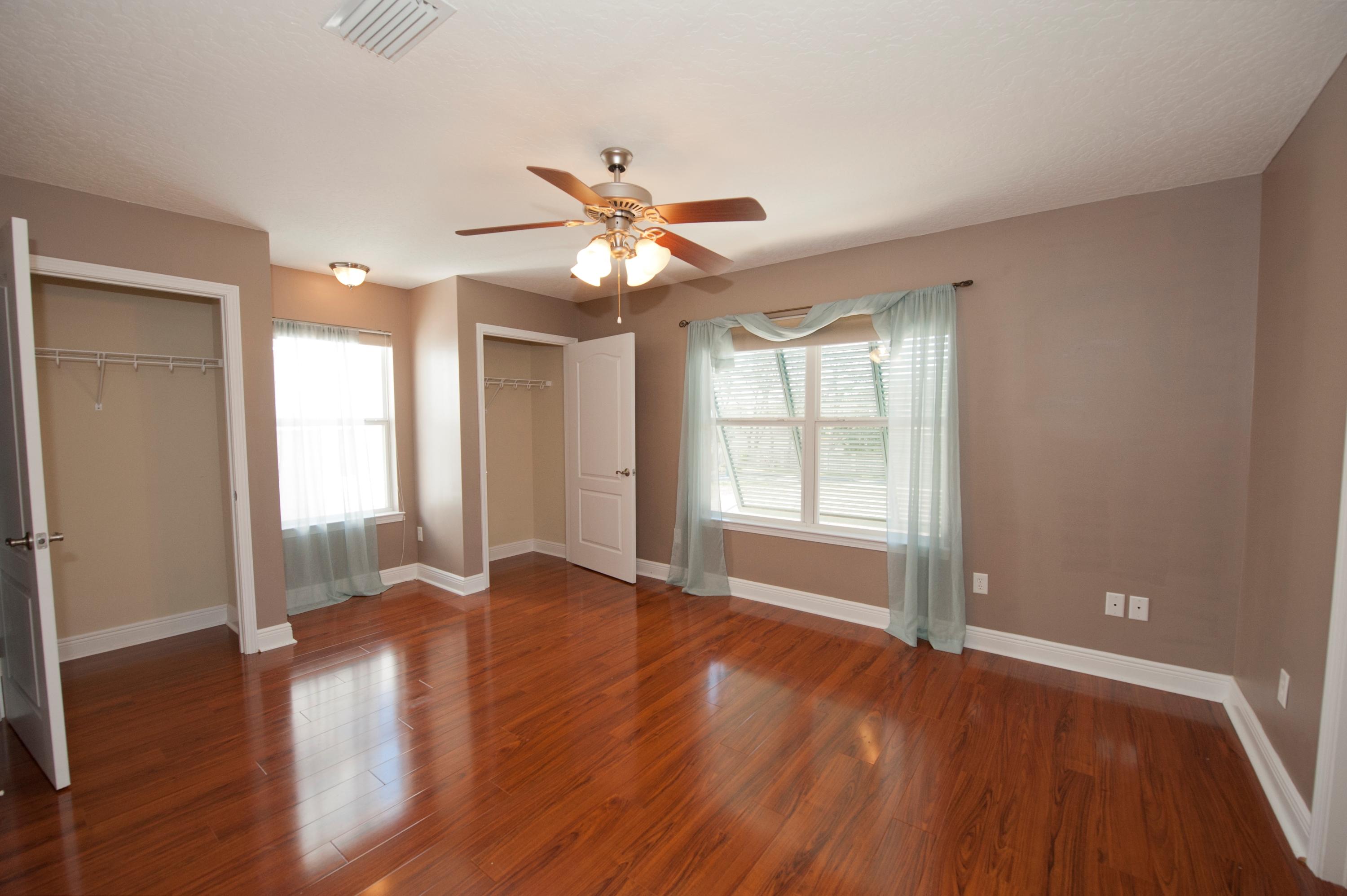 PALM HARBOR MARINA - Residential