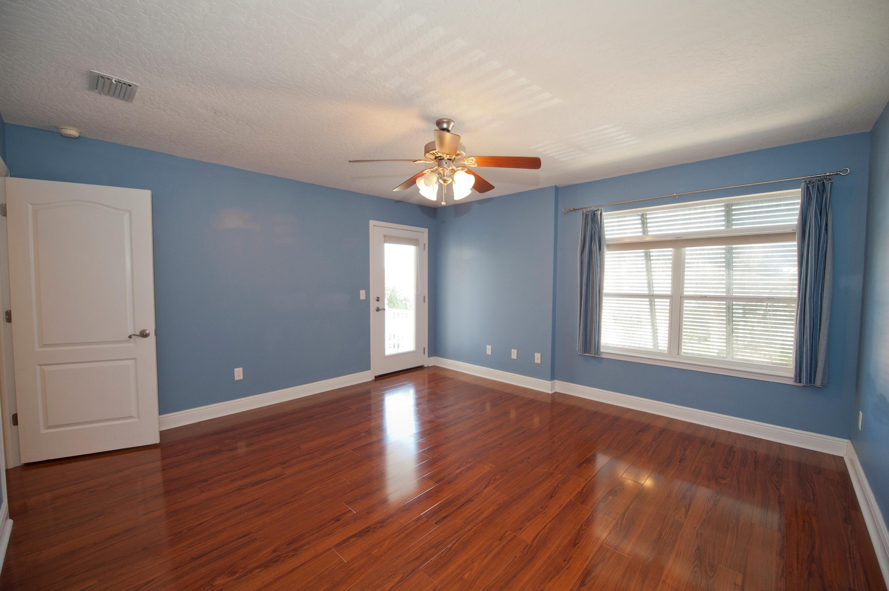 PALM HARBOR MARINA - Residential