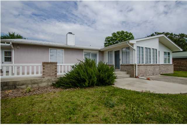 BAY GROVE - Residential