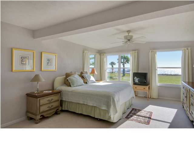 BAY GROVE - Residential