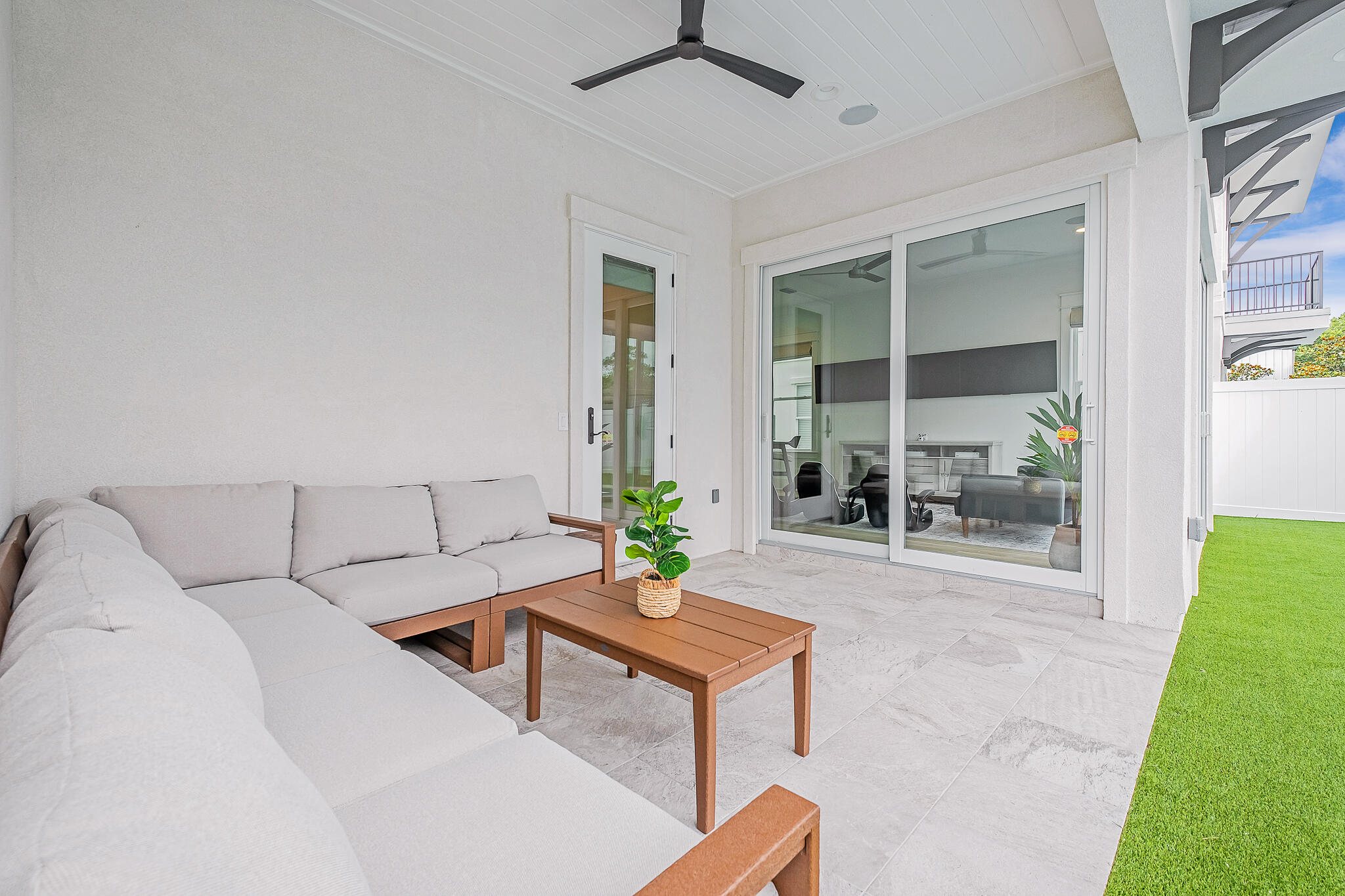 Estates At Hidden Palms - Residential