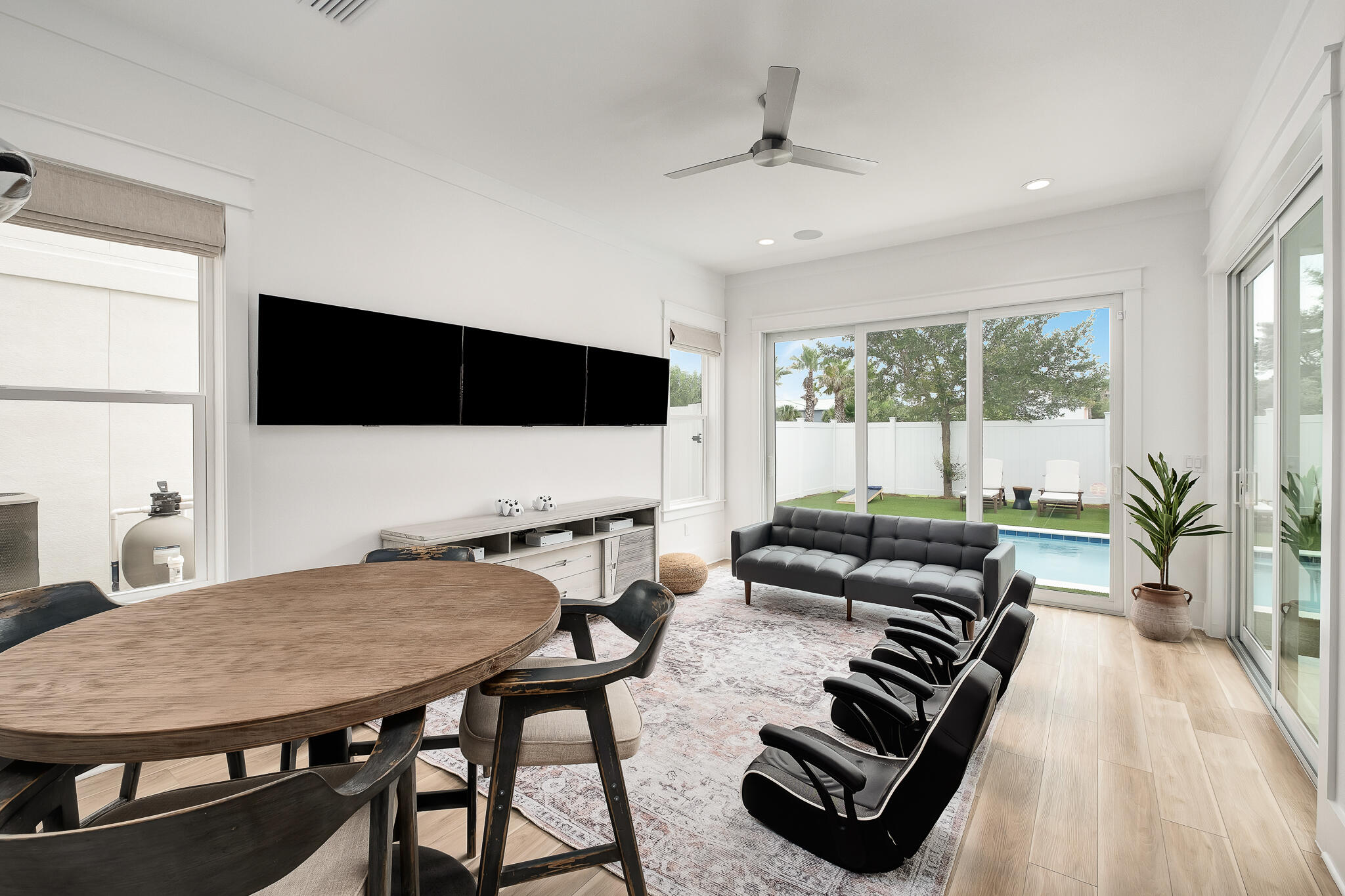 Estates At Hidden Palms - Residential