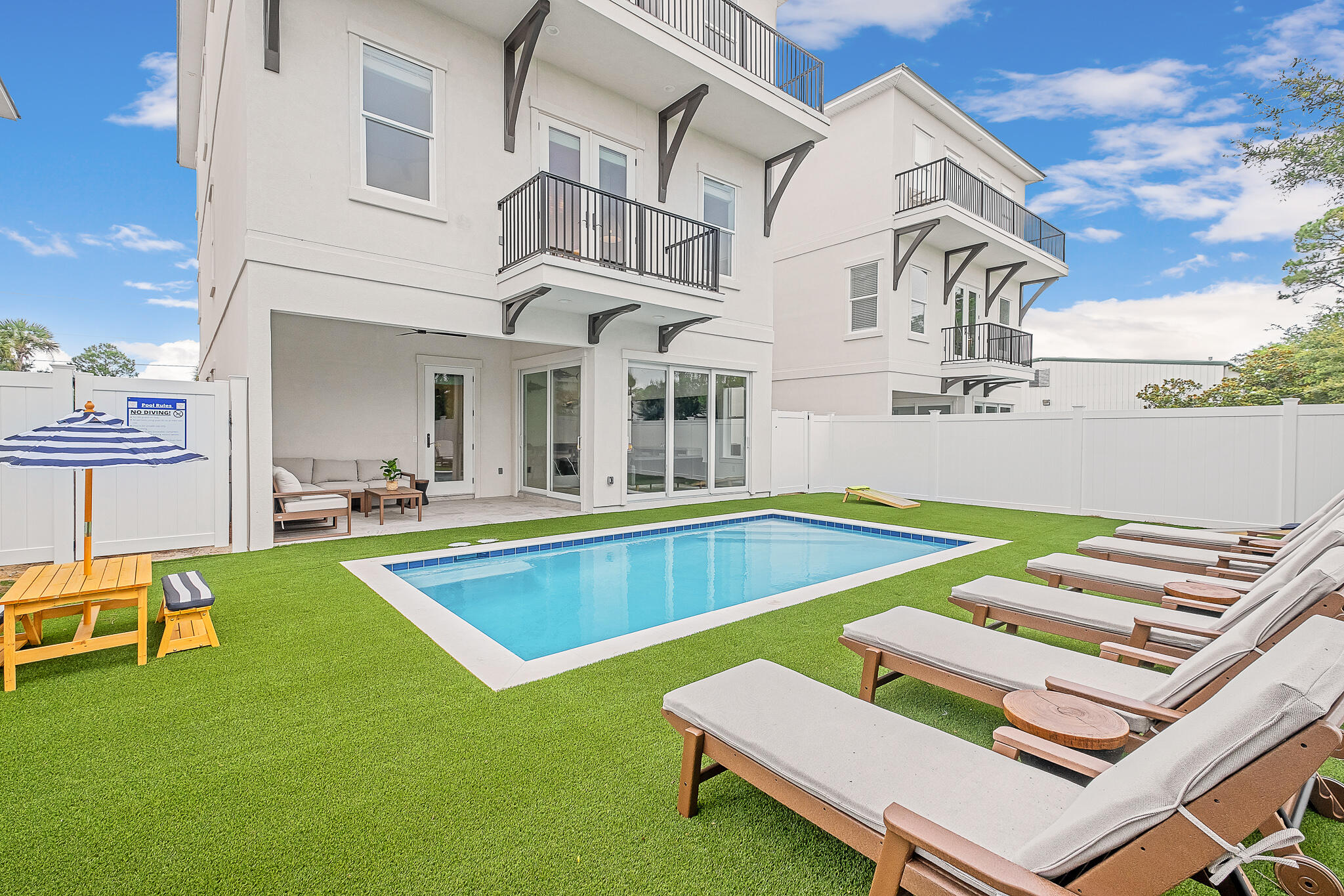 Estates At Hidden Palms - Residential