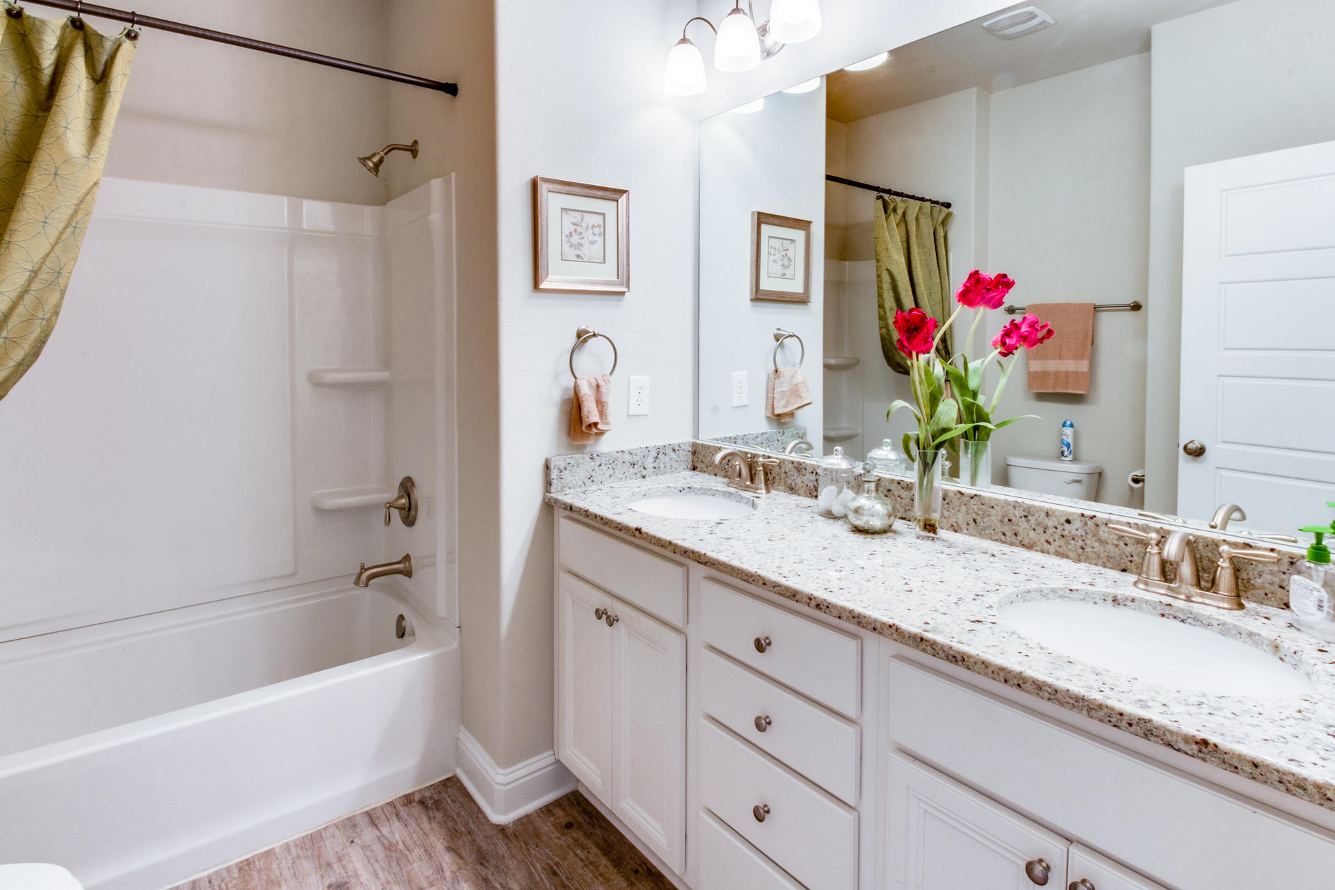 HAMMOCK BAY - CENTRAL PARK - Residential