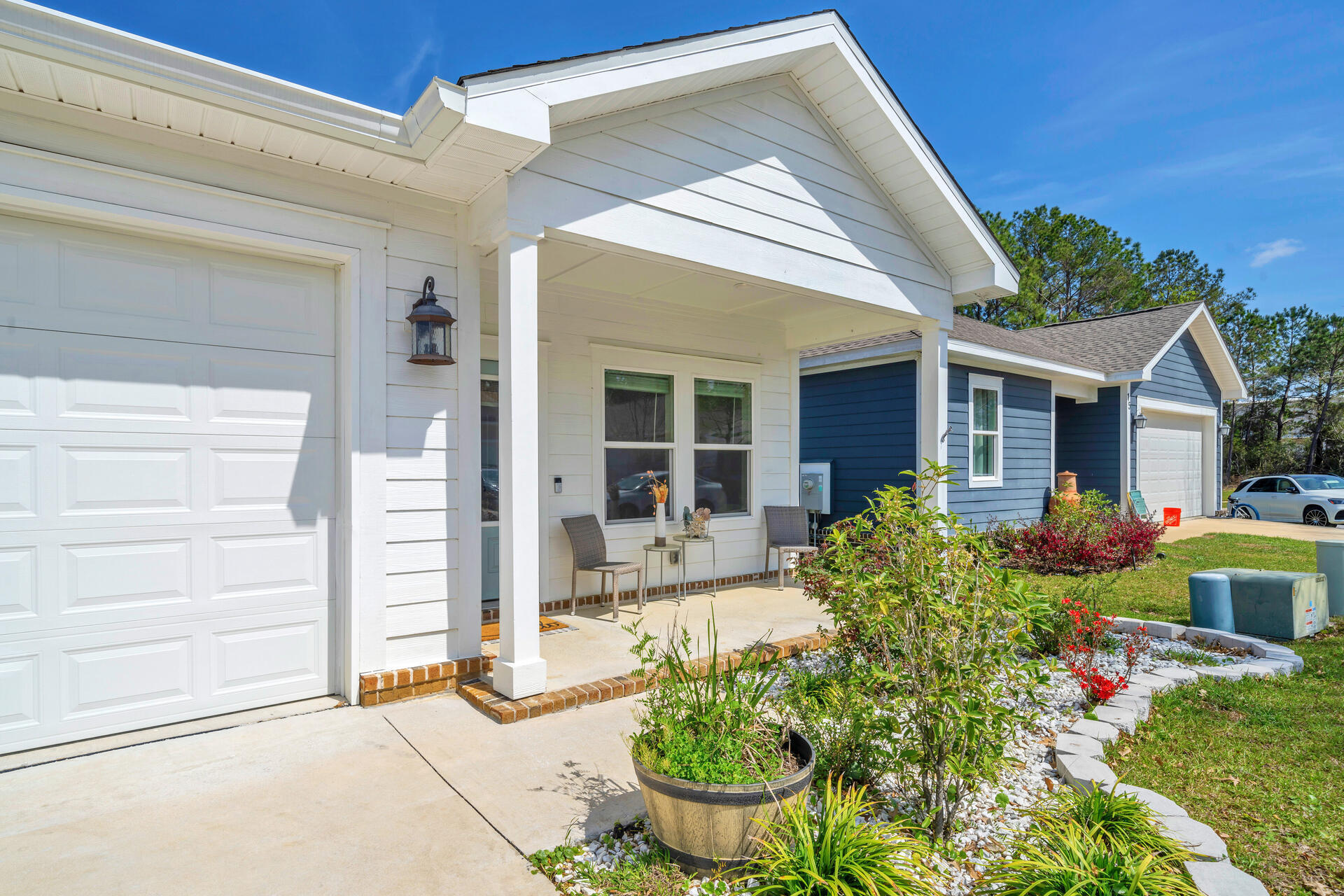 LAGRANGE LANDING - Residential