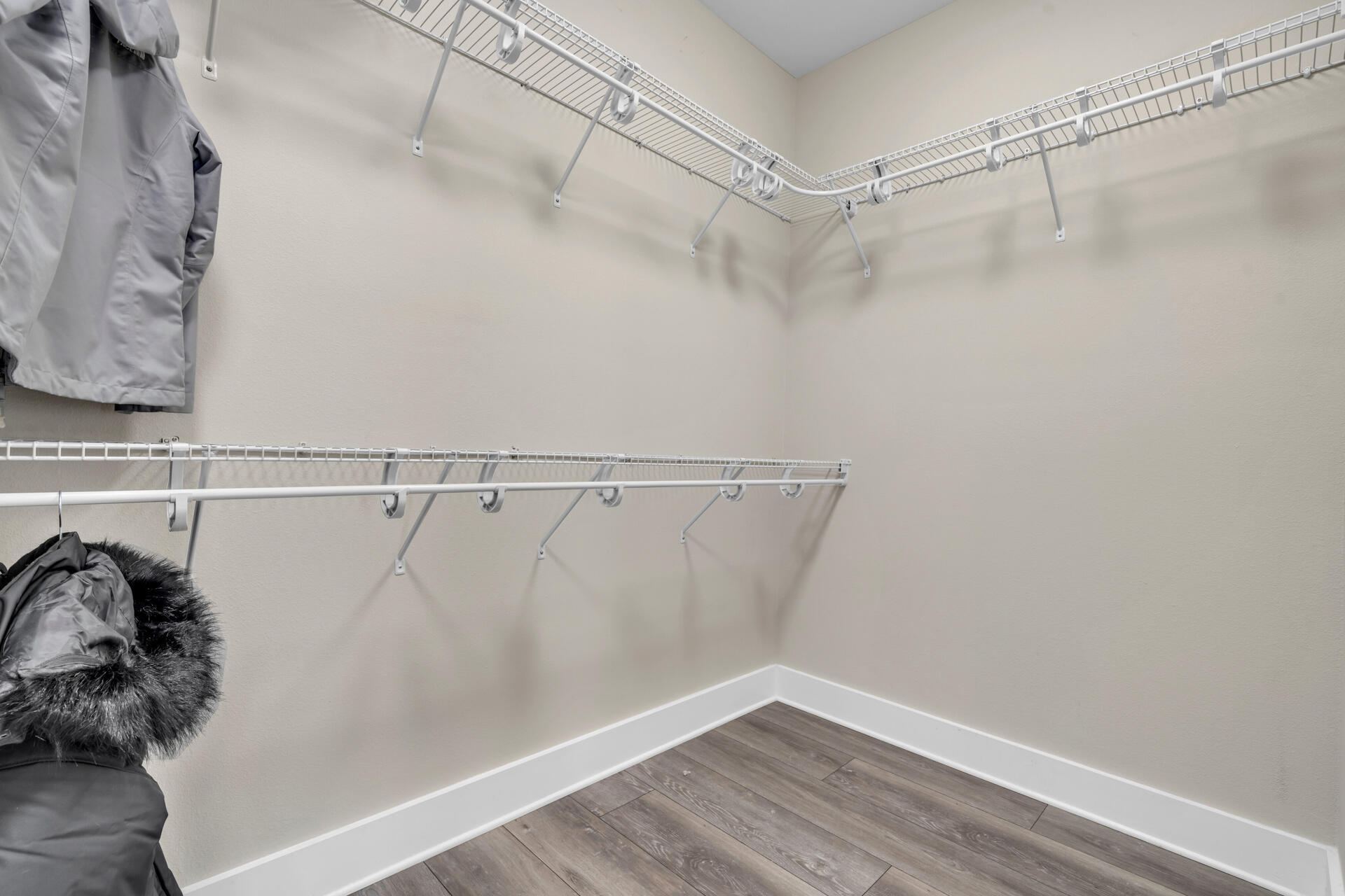 LAGRANGE LANDING - Residential