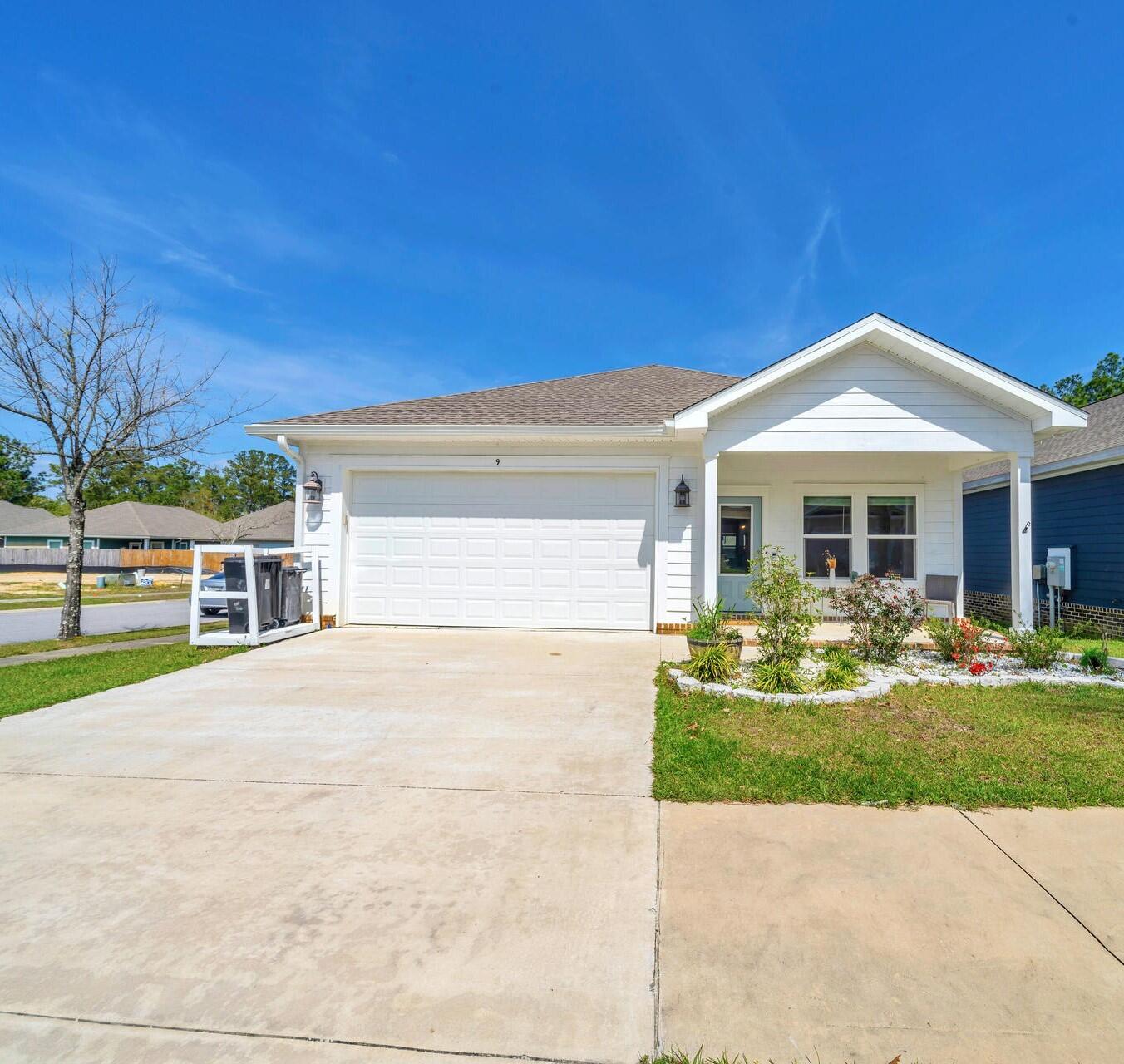 LAGRANGE LANDING - Residential