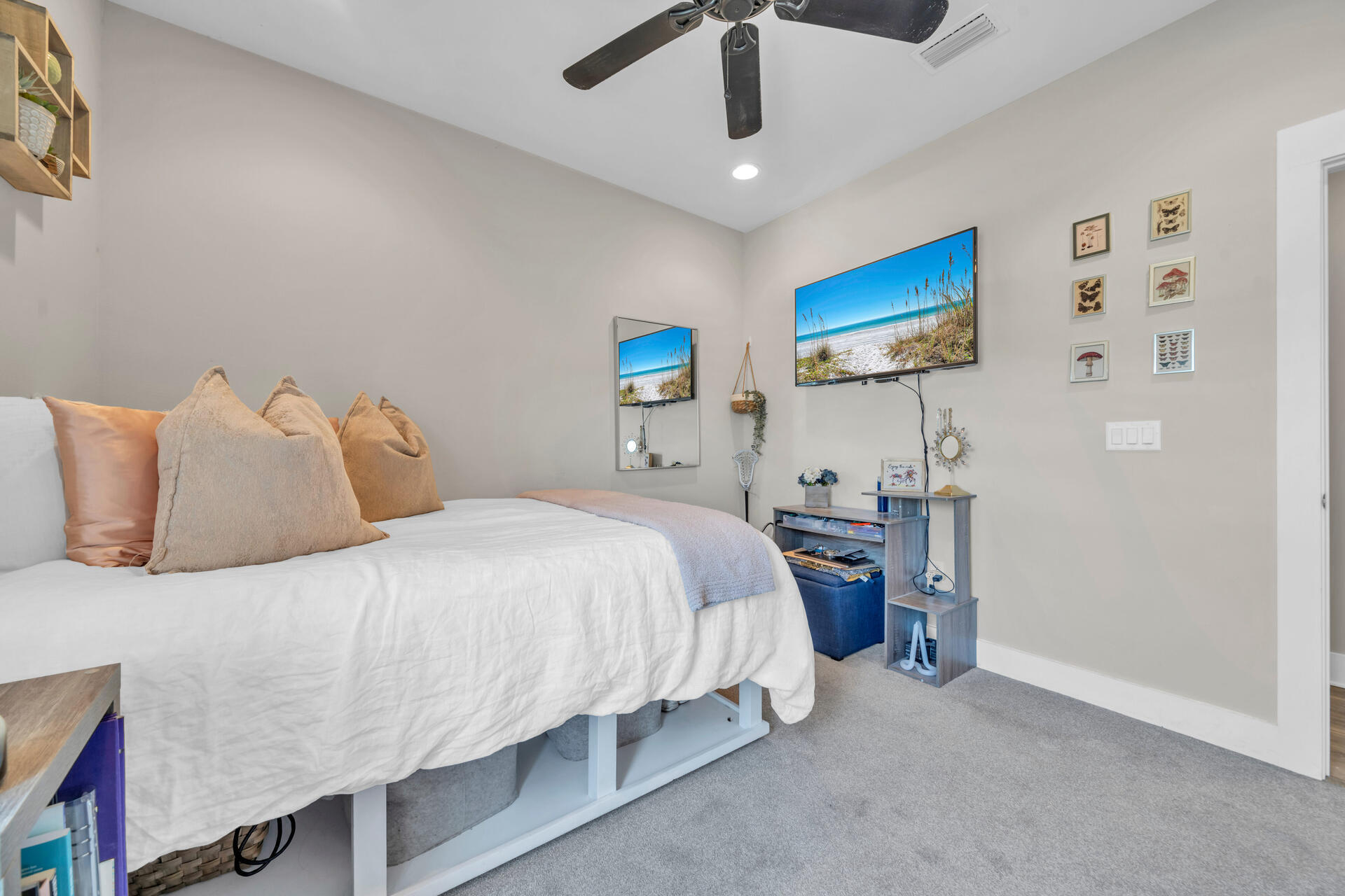 LAGRANGE LANDING - Residential