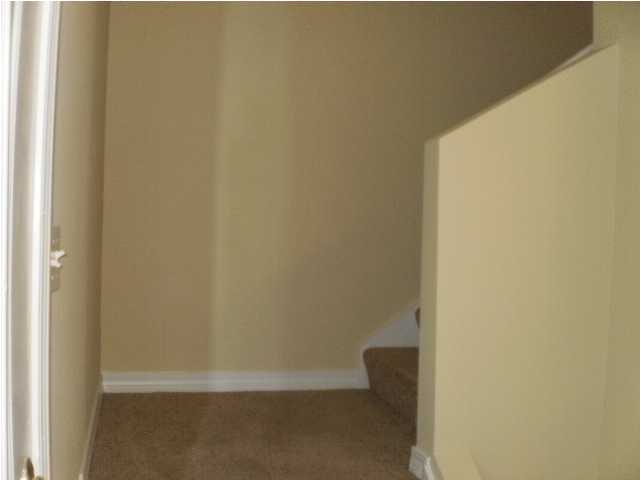 EAGLES NEST - Residential