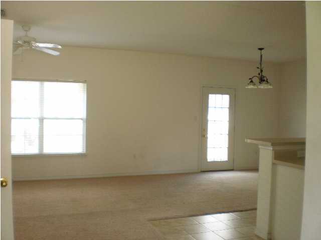 EAGLES NEST - Residential