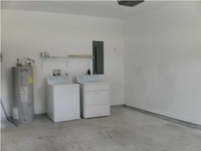 EAGLES NEST - Residential