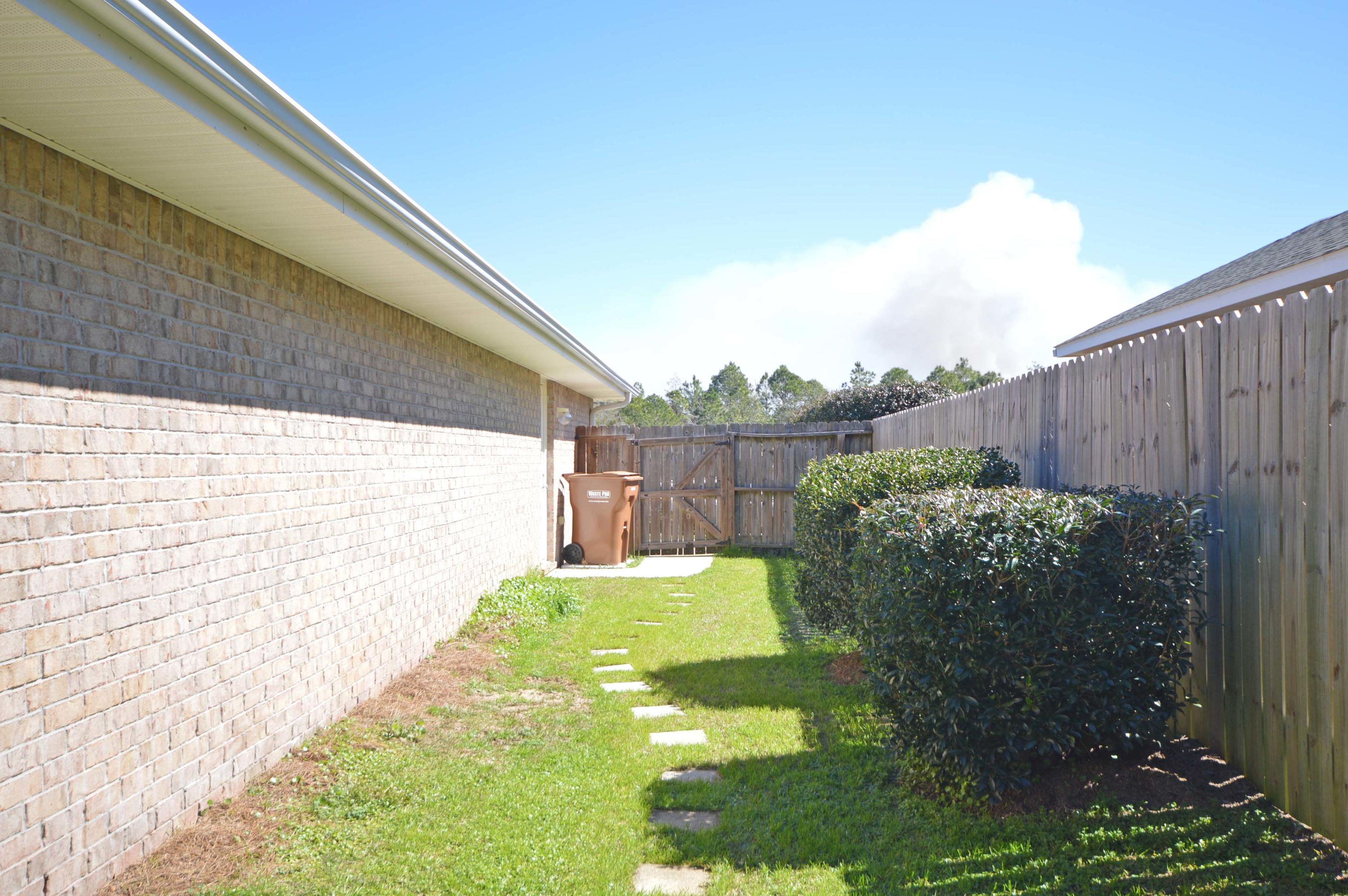 WATERSTONE - Residential