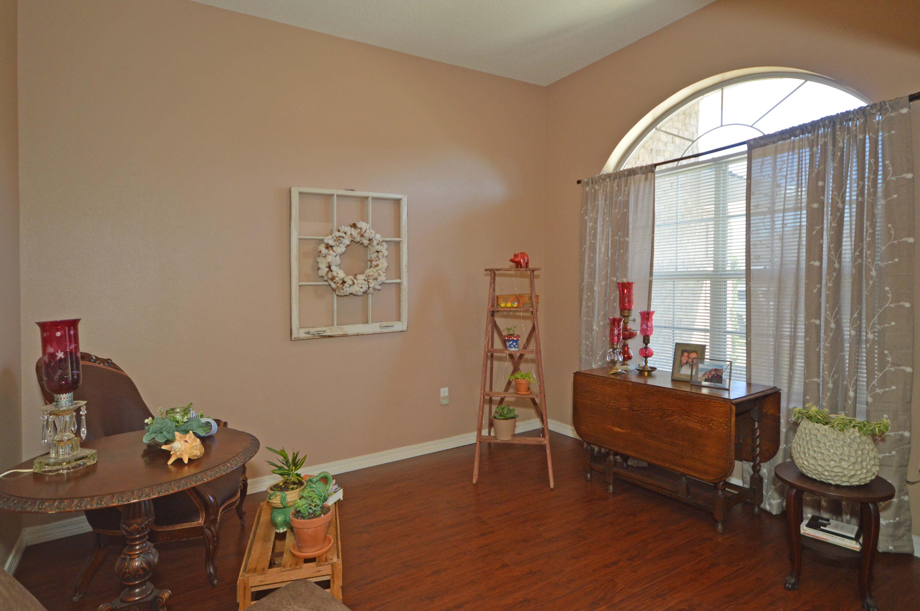 WATERSTONE - Residential