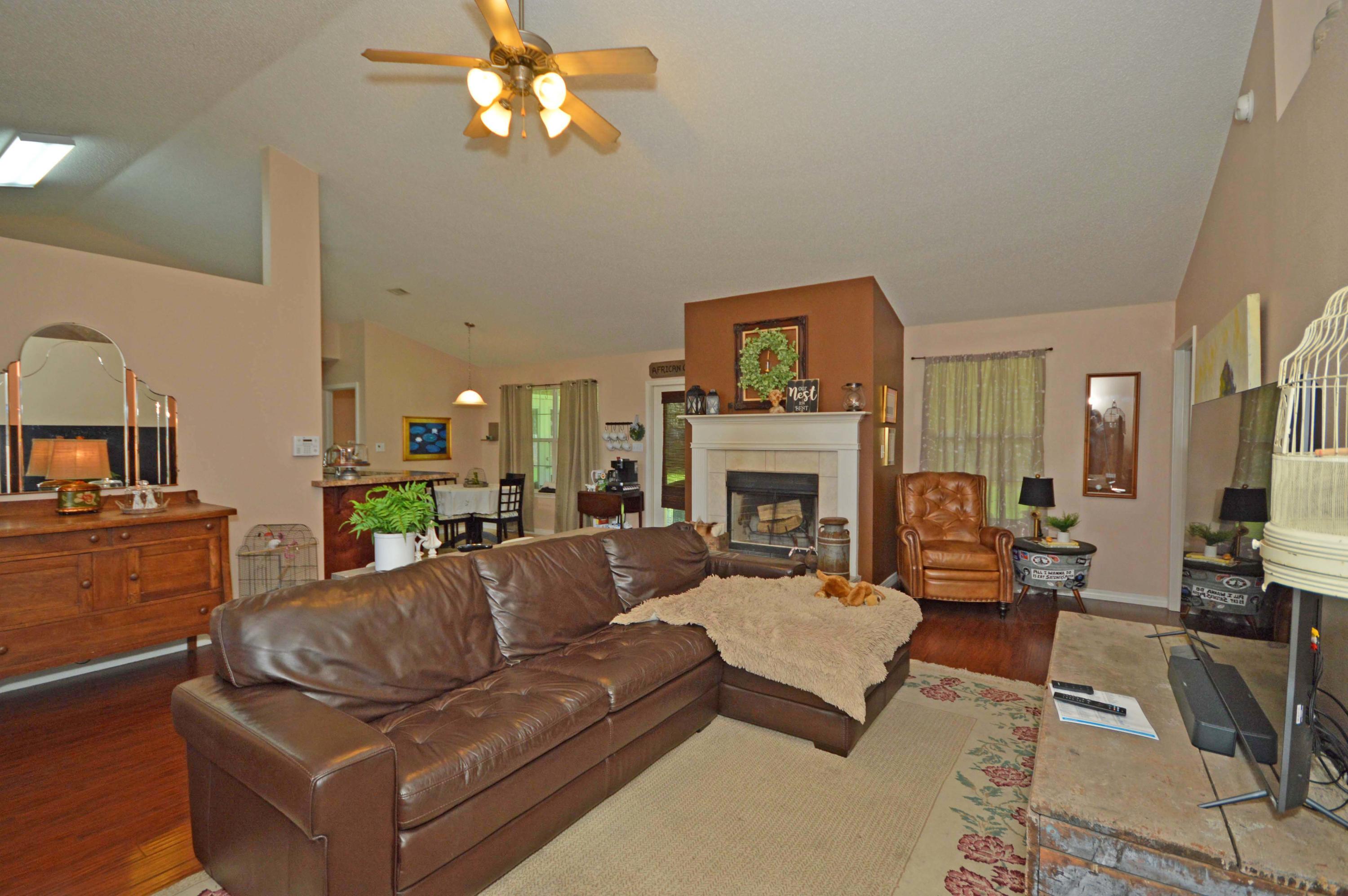 WATERSTONE - Residential