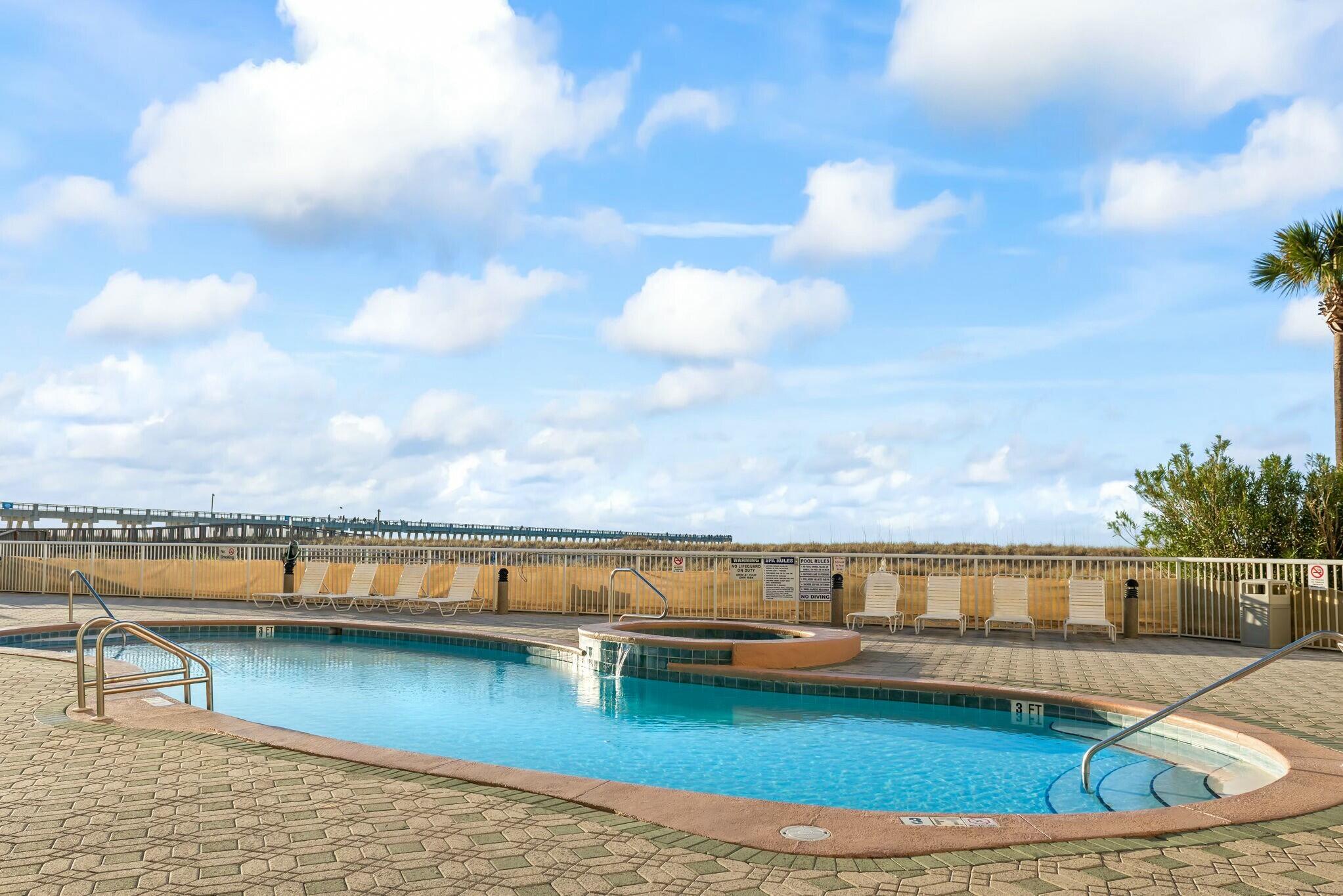 SUMMERWIND WEST - Residential