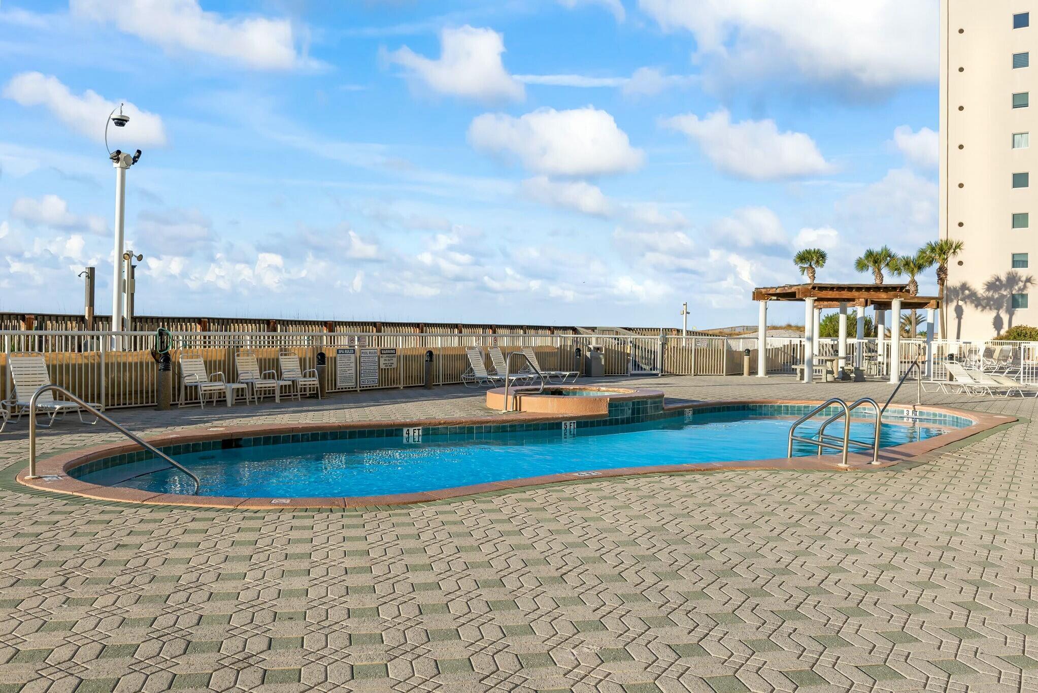 SUMMERWIND WEST - Residential