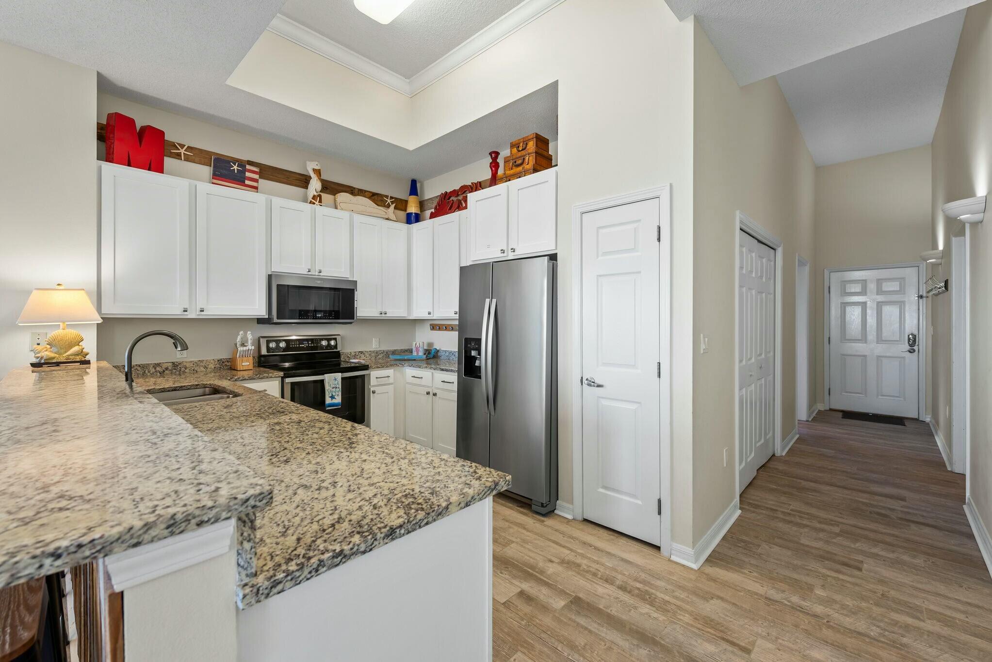 SUMMERWIND WEST - Residential