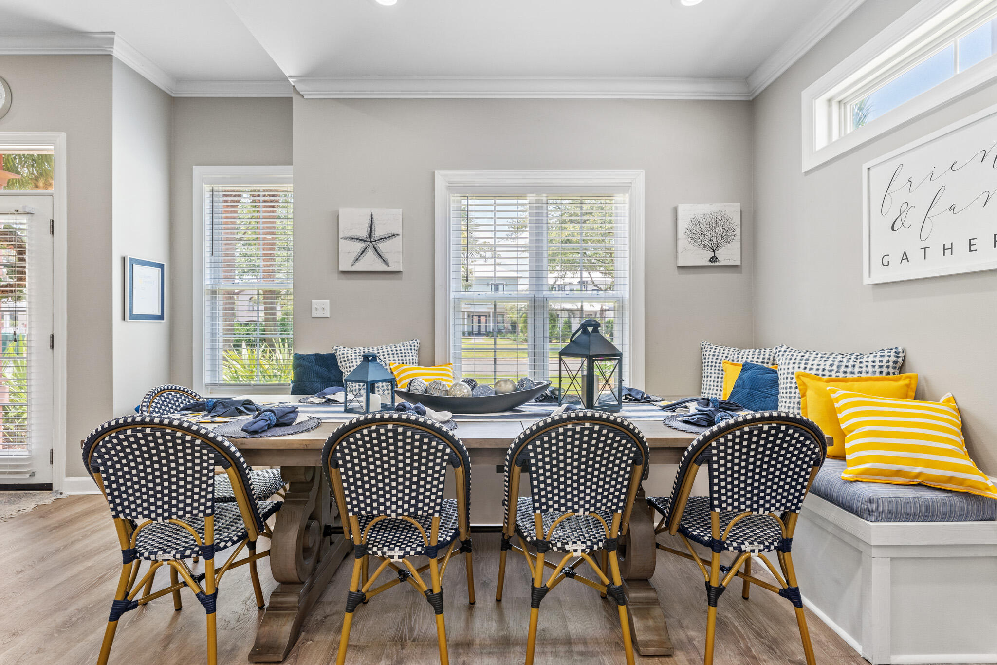 EMERALD WATERS VILLAGE - Residential