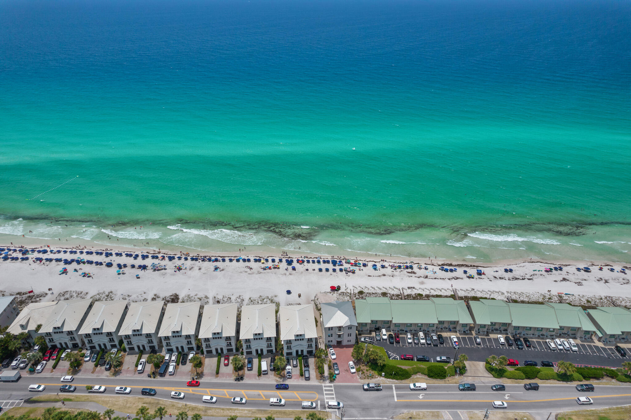 EMERALD WATERS VILLAGE - Residential