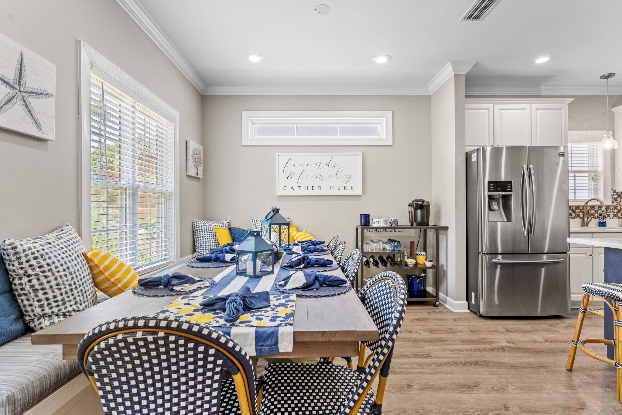 EMERALD WATERS VILLAGE - Residential