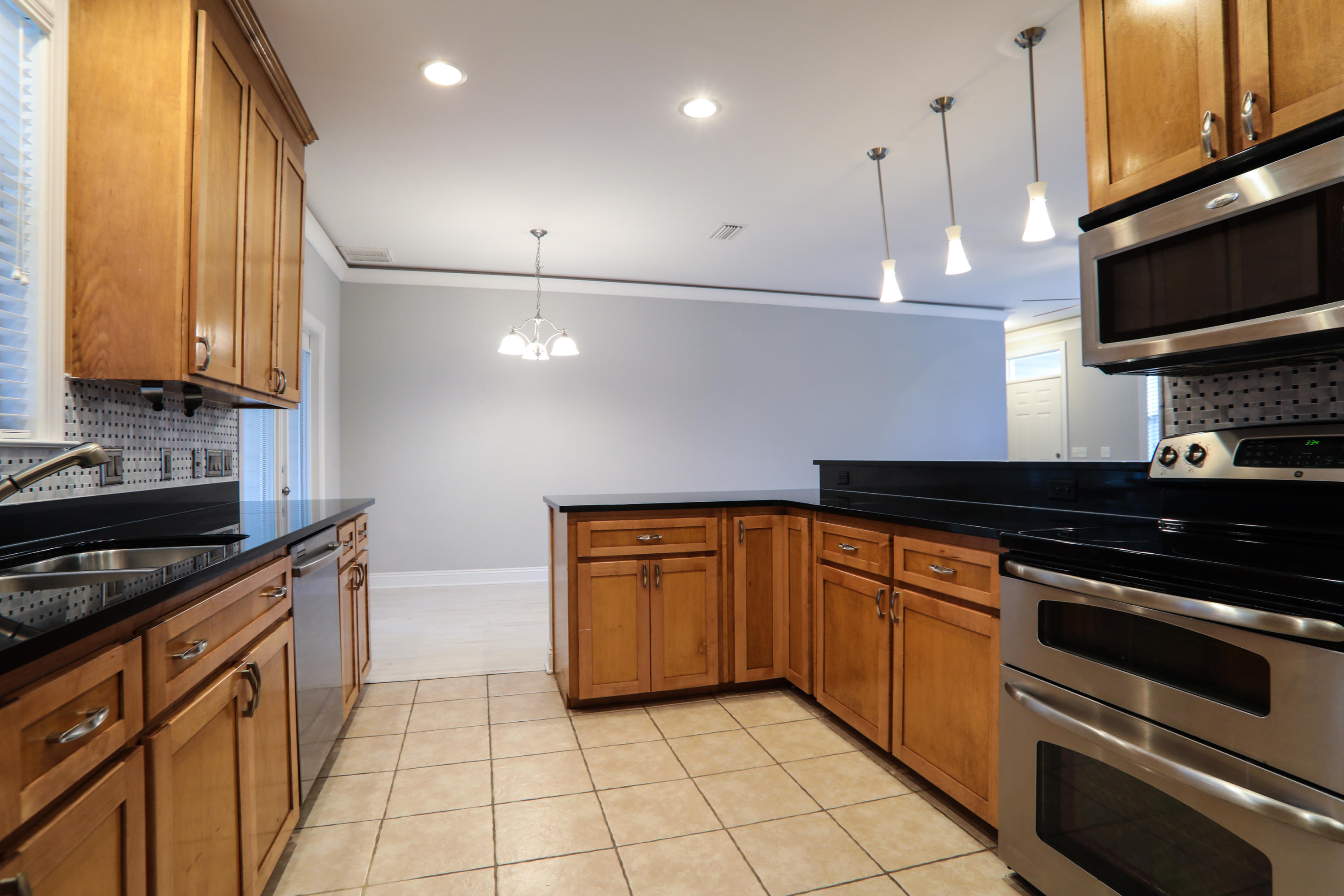 SWEETWATER VILLAGE NORTH PH 1 - Residential