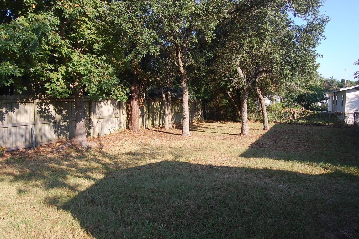 SQUIRREL HAVEN UNREC - Residential Lease