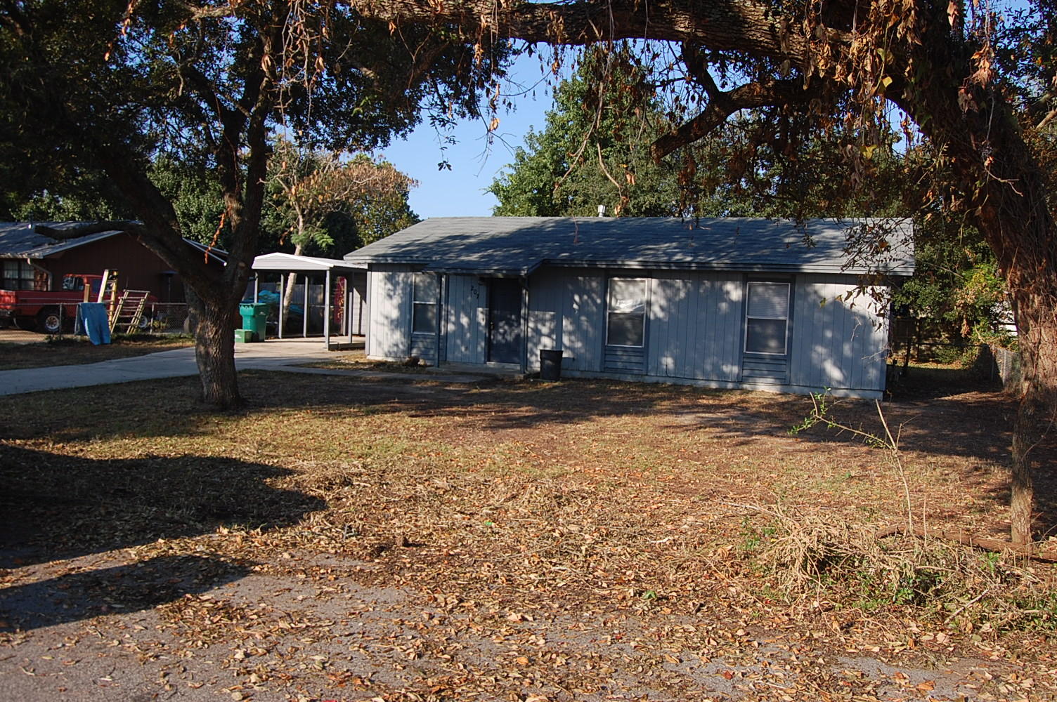 SQUIRREL HAVEN UNREC - Residential Lease