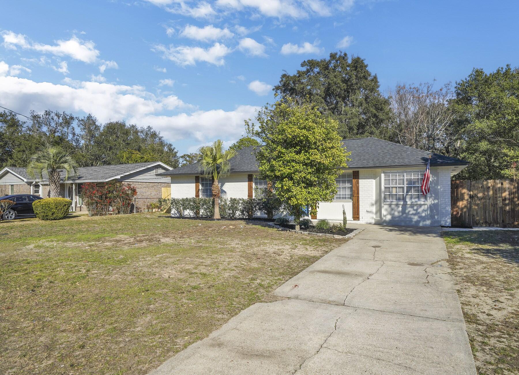 BAY RIDGE PARK 1ST ADDN - Residential