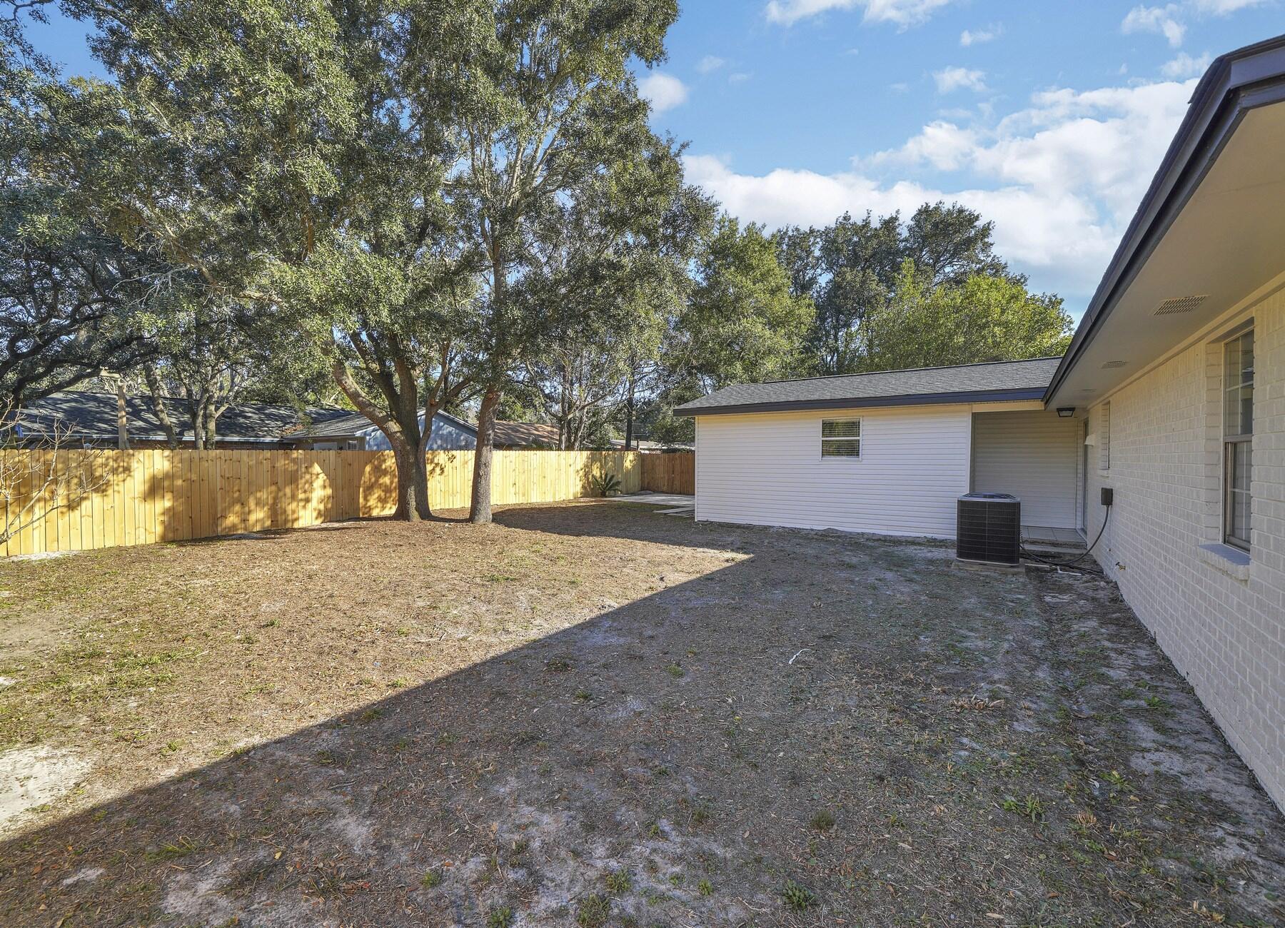 BAY RIDGE PARK 1ST ADDN - Residential