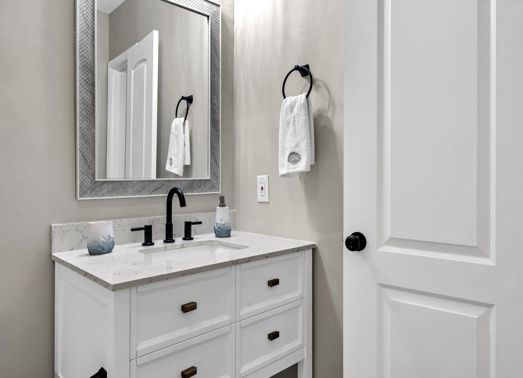 BAY RIDGE PARK 1ST ADDN - Residential