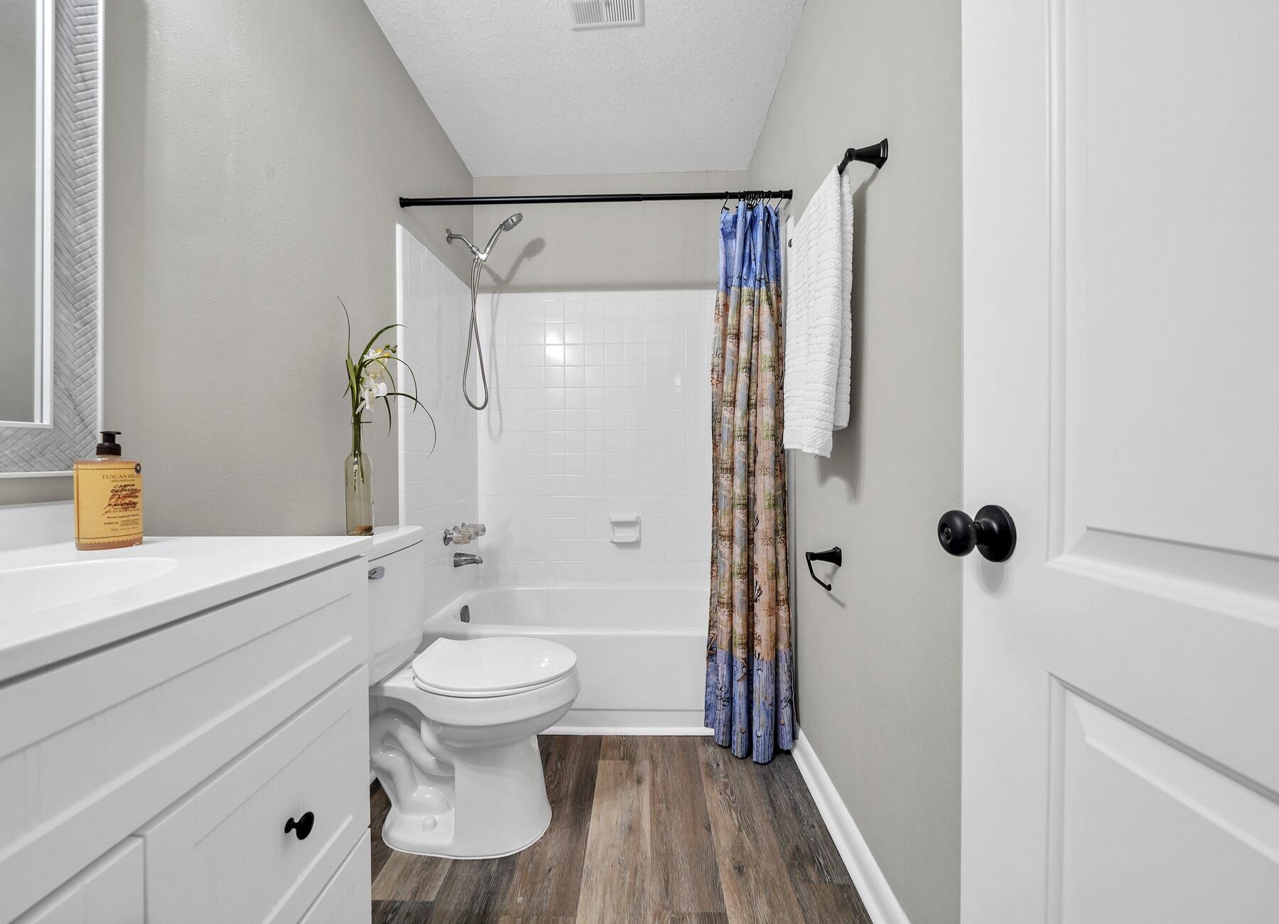 BAY RIDGE PARK 1ST ADDN - Residential