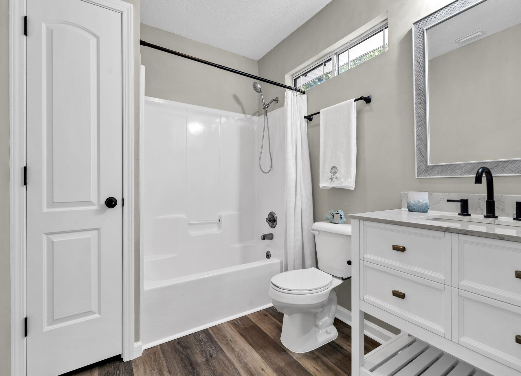 BAY RIDGE PARK 1ST ADDN - Residential