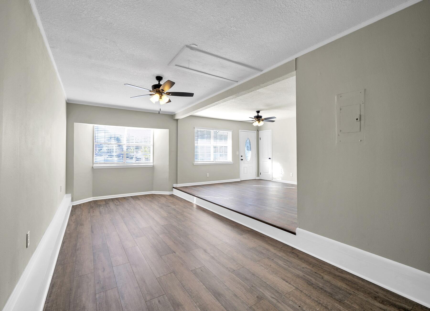 BAY RIDGE PARK 1ST ADDN - Residential