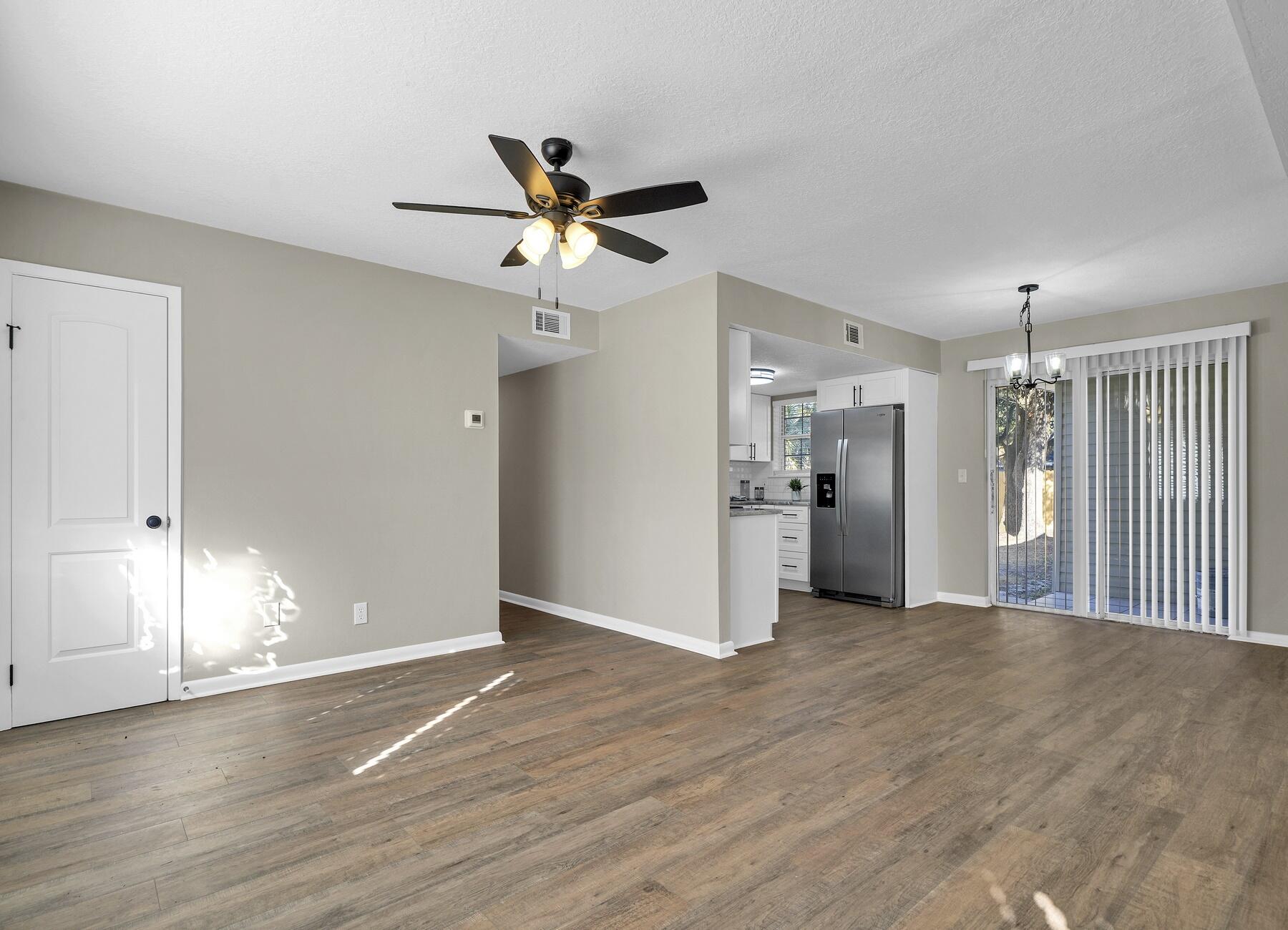 BAY RIDGE PARK 1ST ADDN - Residential