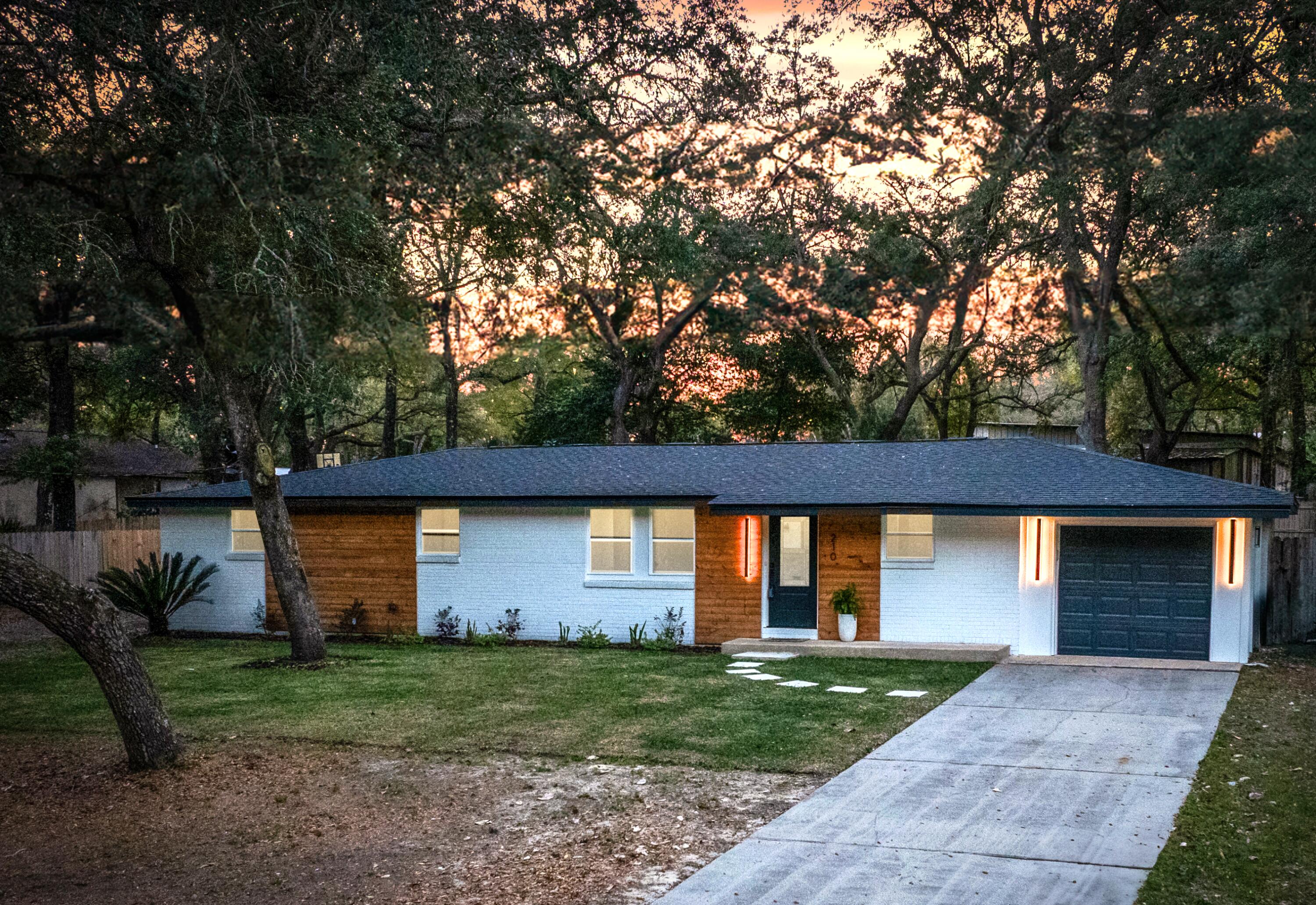 Unmatched Bayou Views & Rare Double Lot. A Waterfront Lover's Dream!Wake up to breathtaking views of Rocky Bayou from your front porch and living area in this beautifully renovated home! Sitting on a rare double lot (.4 acres), this property offers unparalleled space and freedom, making it perfect for boaters, fishermen, and nature lovers alike. A hidden gem, this home is just steps from a little-known public boat launch, giving you effortless access to the water.This home has been completely transformed, featuring a brand-new roof, updated wiring, new windows, no popcorn ceilings, and luxury vinyl flooring throughout. The stunning brand-new kitchen ties everything together, while the 2015 HVAC ensures year-round comfort. Where else in Niceville can you find a home like this; fully updated, with a double lot, across from the bayou, and NO HOA? Whether you dream of adding a workshop, guest house, or simply enjoying the extra space, this property is a true one-of-a-kind opportunity.
Homes like this don't last so please schedule your showing today!
