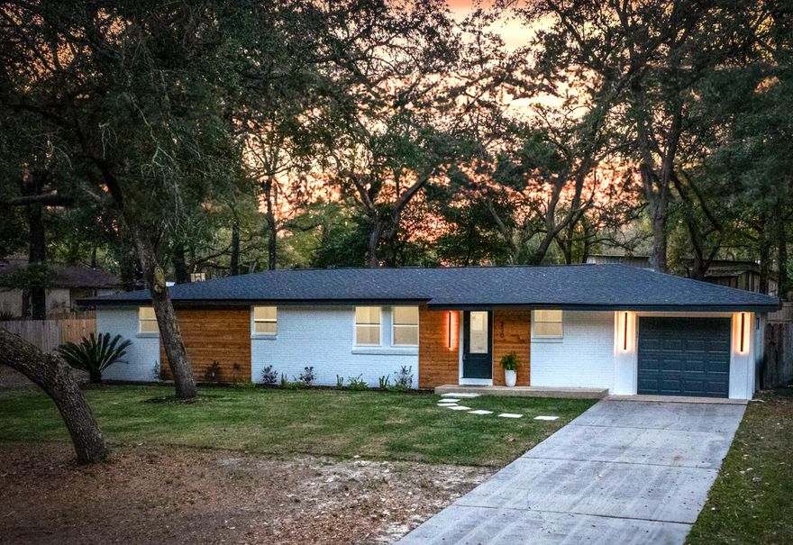 Unmatched Bayou Views & Rare Double Lot. A Waterfront Lover's Dream!

Wake up to breathtaking views of Rocky Bayou from your front porch and living area in this beautifully renovated home! Sitting on a rare double lot (.4 acres), this property offers unparalleled space and freedom, making it perfect for boaters, fishermen, and nature lovers alike. A hidden gem, this home is just steps from a little-known public boat launch, giving you effortless access to the water.

This home has been completely transformed, featuring a brand-new roof, updated wiring, new windows, no popcorn ceilings, and luxury vinyl flooring throughout. The stunning brand-new kitchen ties everything together, while the 2015 HVAC ensures year-round comfort. Where else in Niceville can you find a home like this; fully updated, with a double lot, across from the bayou, and NO HOA? Whether you dream of adding a workshop, guest house, or simply enjoying the extra space, this property is a true one-of-a-kind opportunity.

Homes like this don't last so please schedule your showing today!