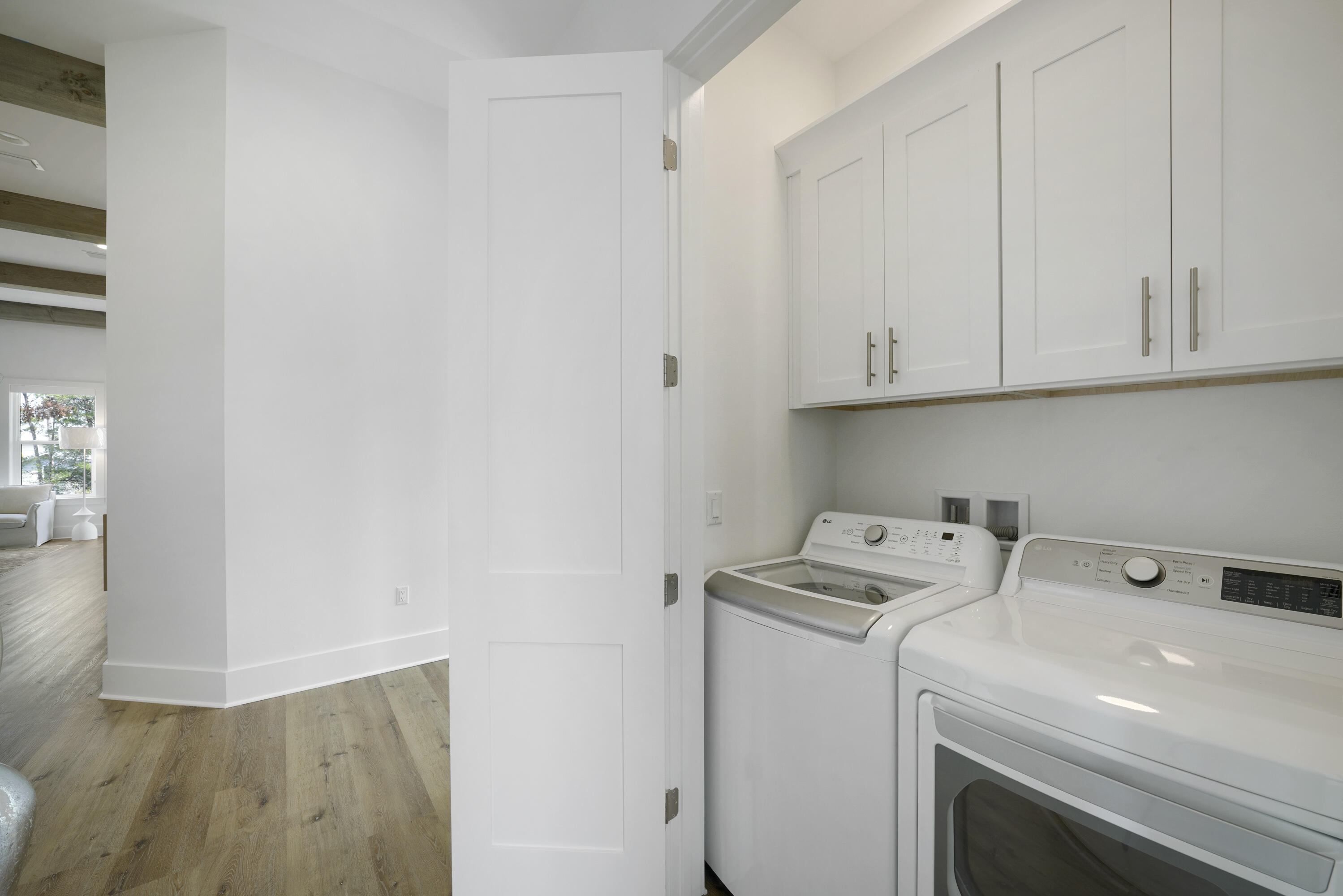 393 County hwy - Residential