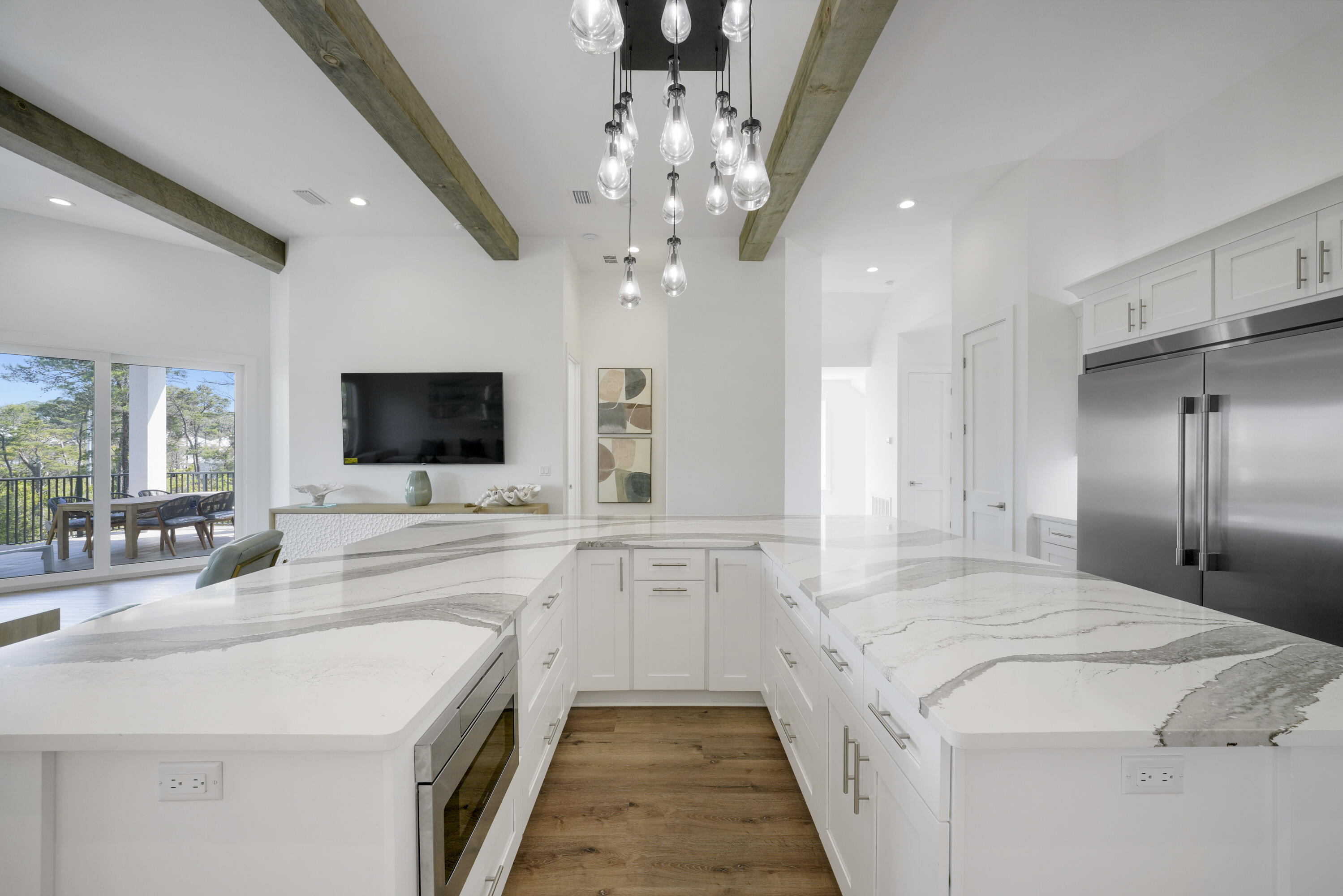 393 County hwy - Residential