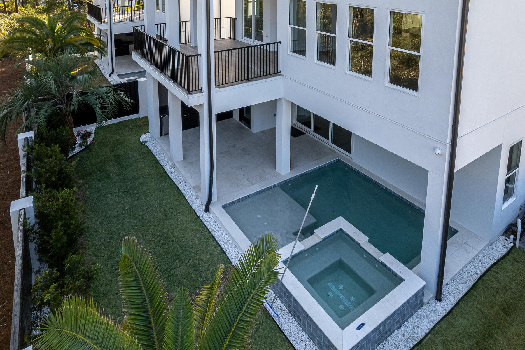 393 County hwy - Residential