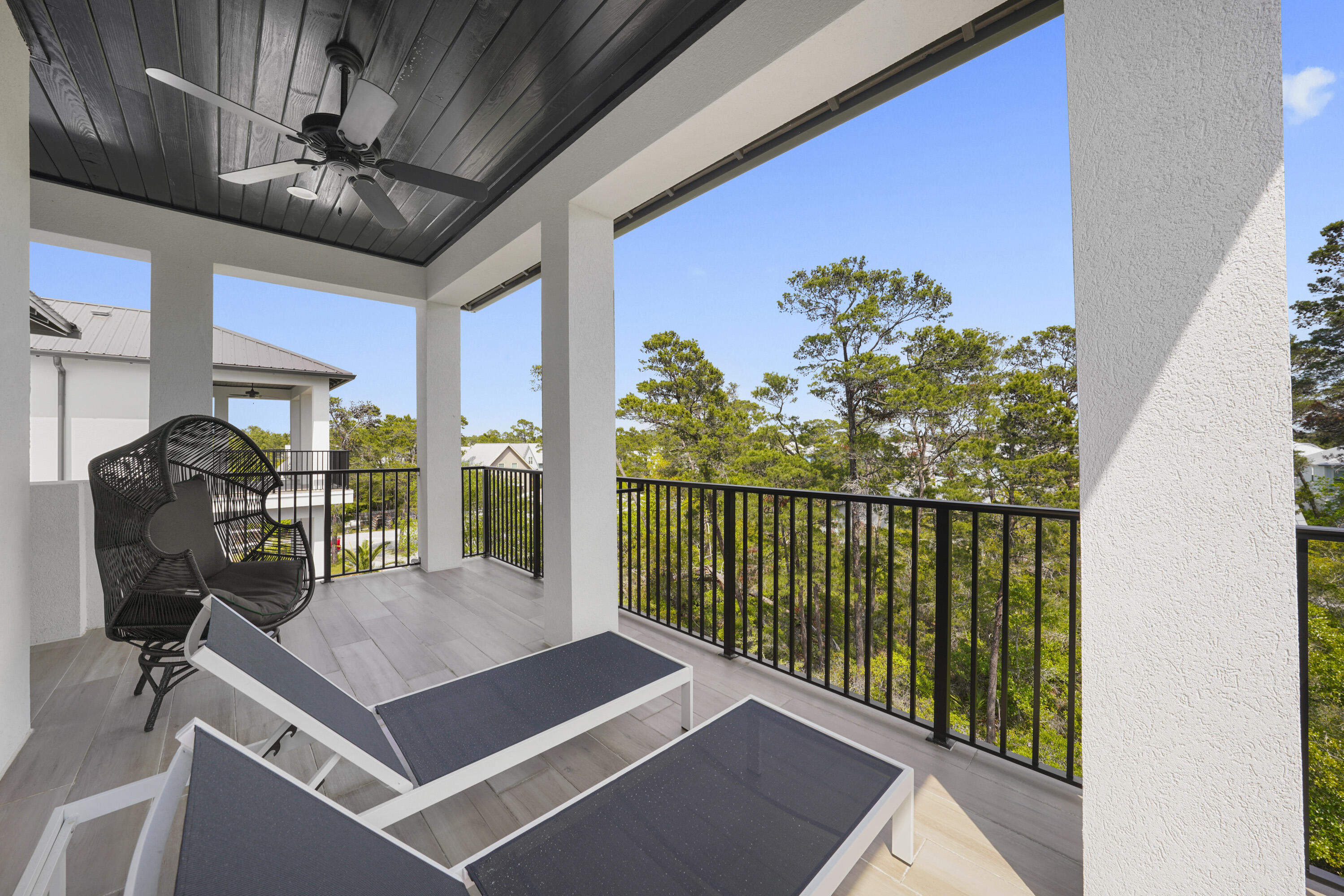 393 County hwy - Residential