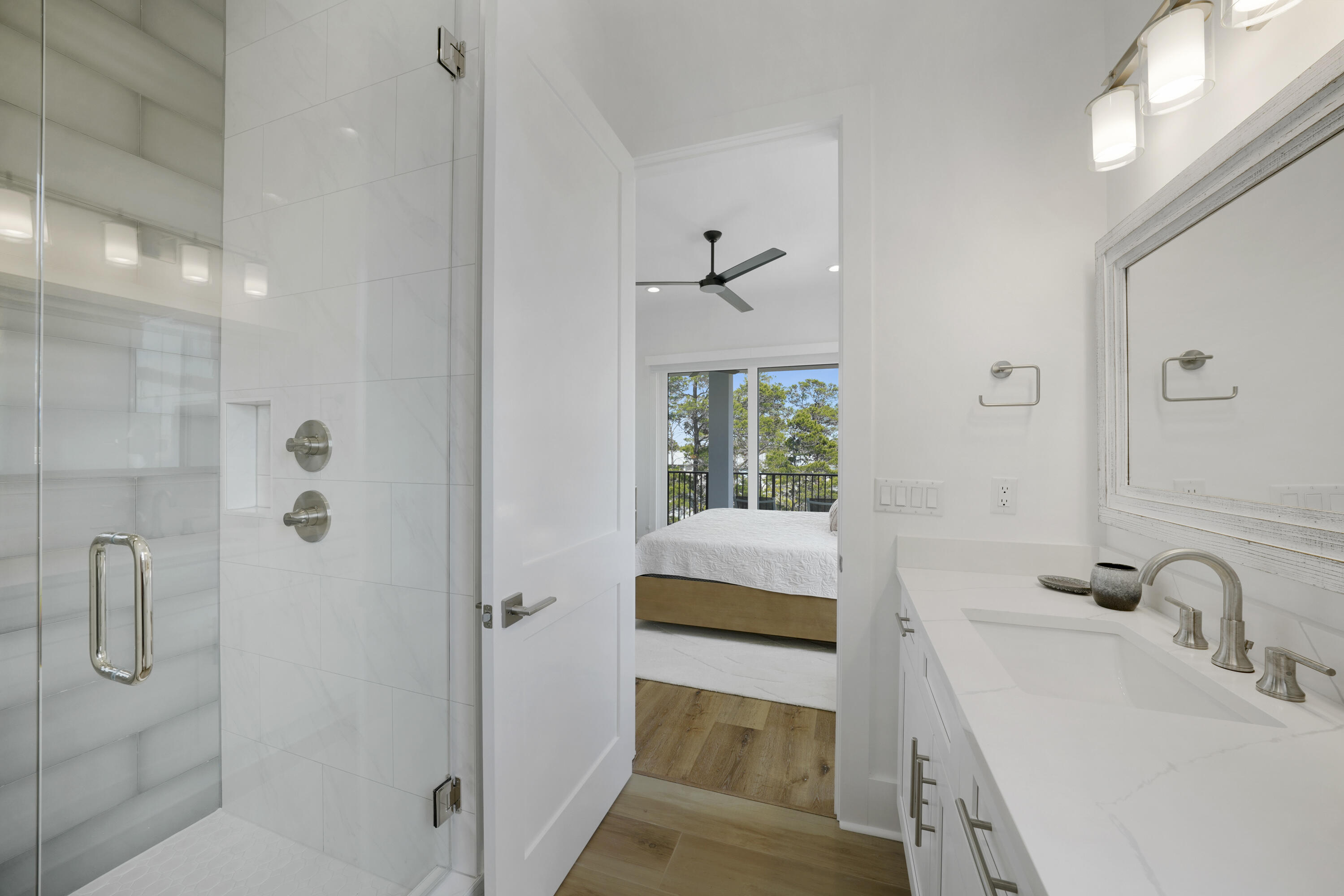393 County hwy - Residential