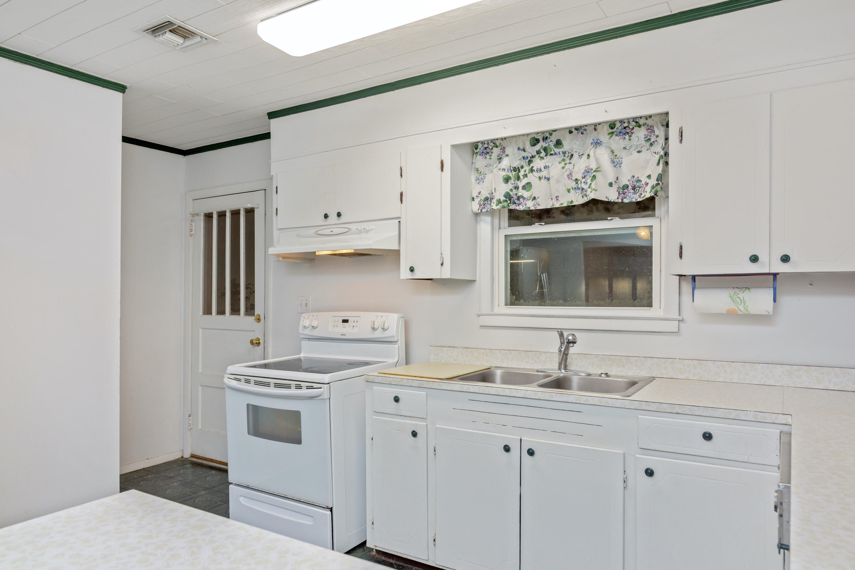 NORTH SUPERGROUP - Residential