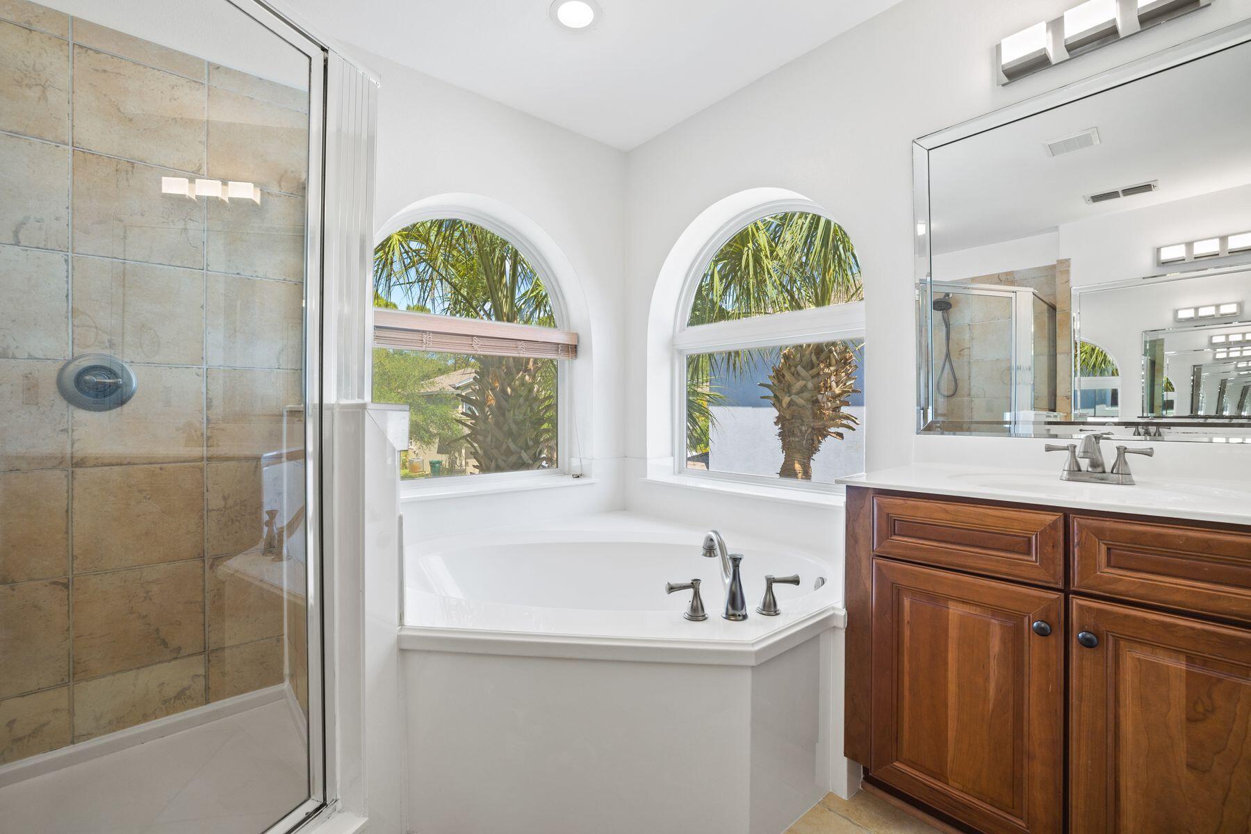 BAYWALK LANDING - Residential