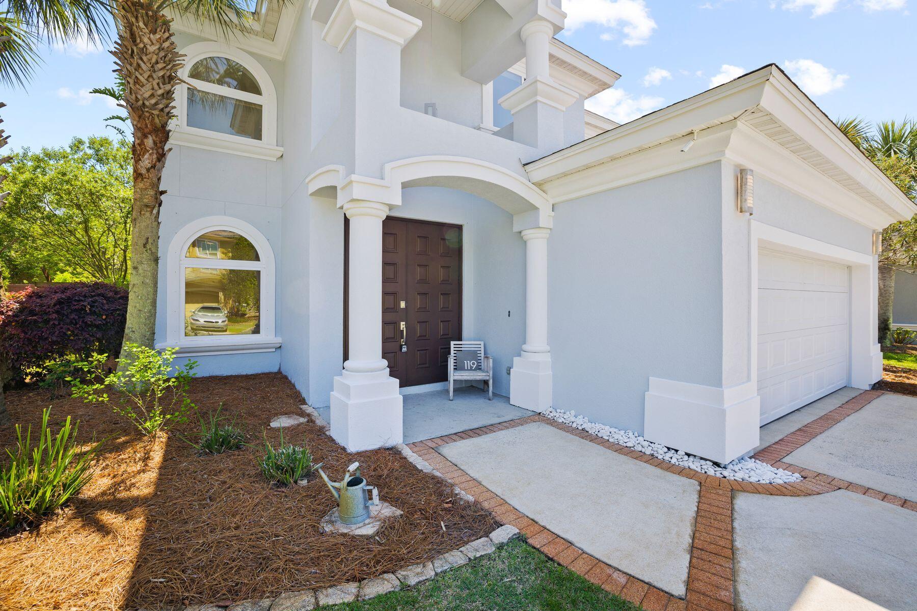 BAYWALK LANDING - Residential