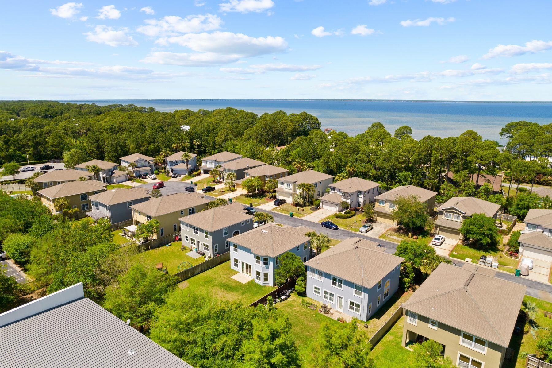 BAYWALK LANDING - Residential