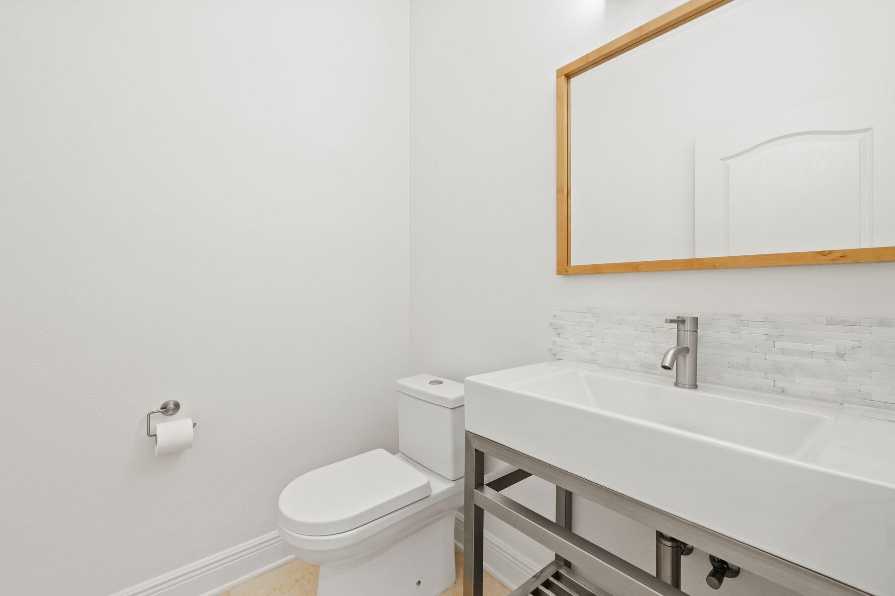 BAYWALK LANDING - Residential